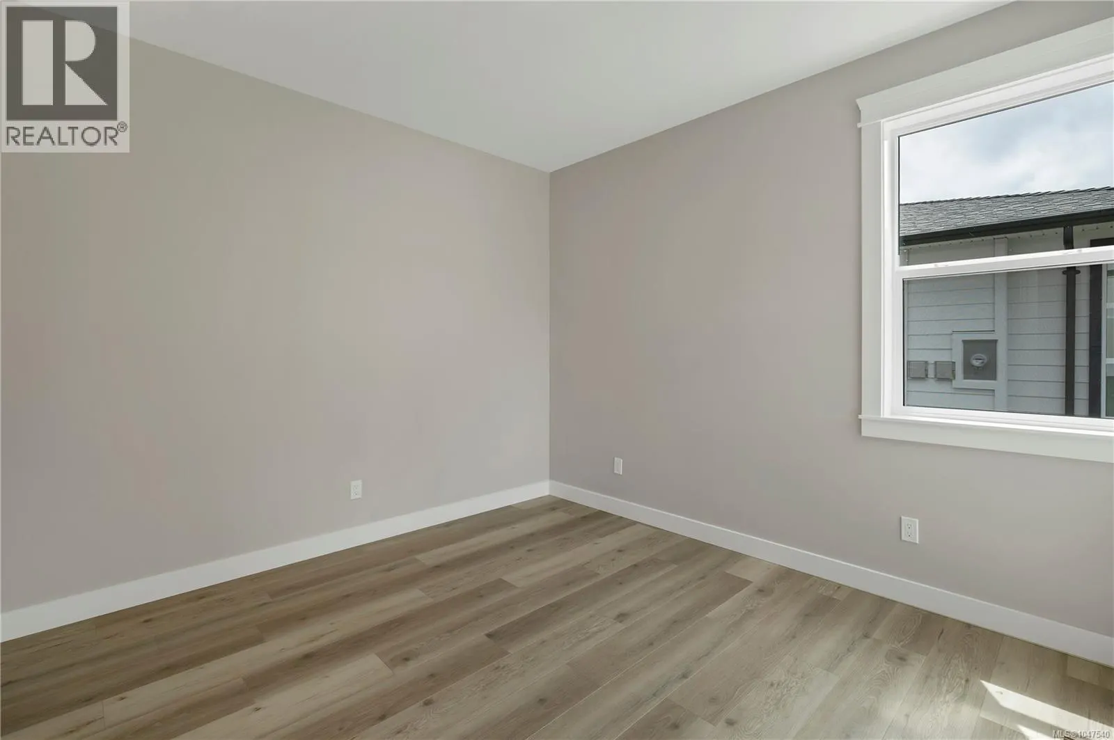 237 Walworth Rd S