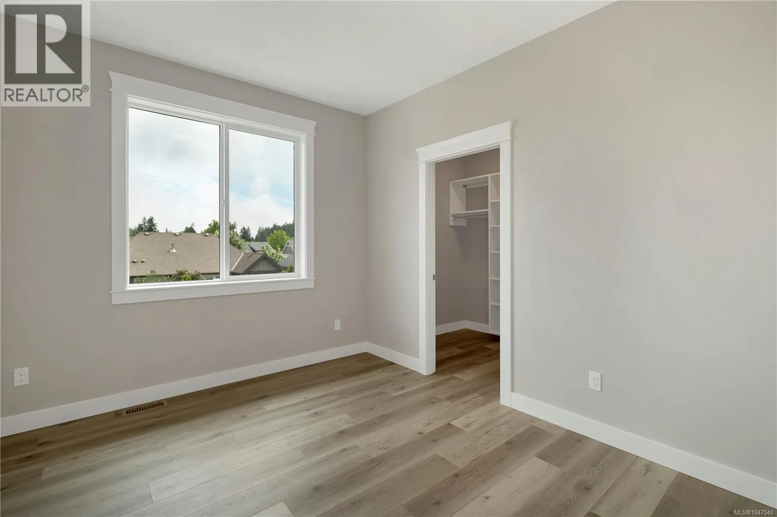 237 Walworth Rd S