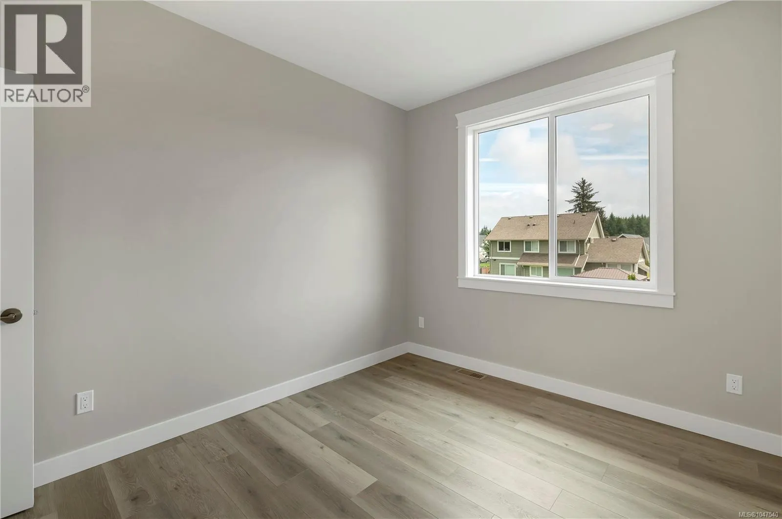 237 Walworth Rd S