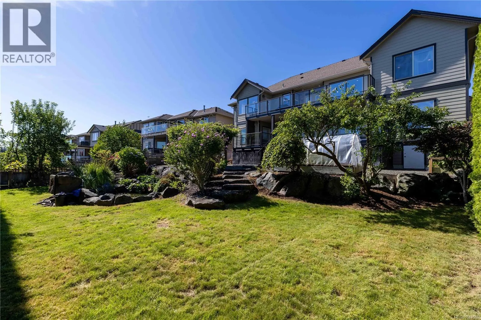 656 Mariner Dr