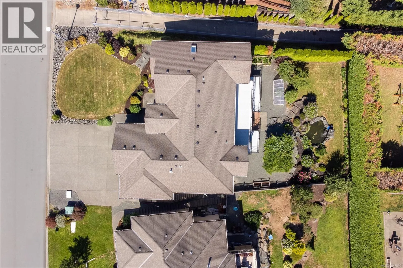 656 Mariner Dr