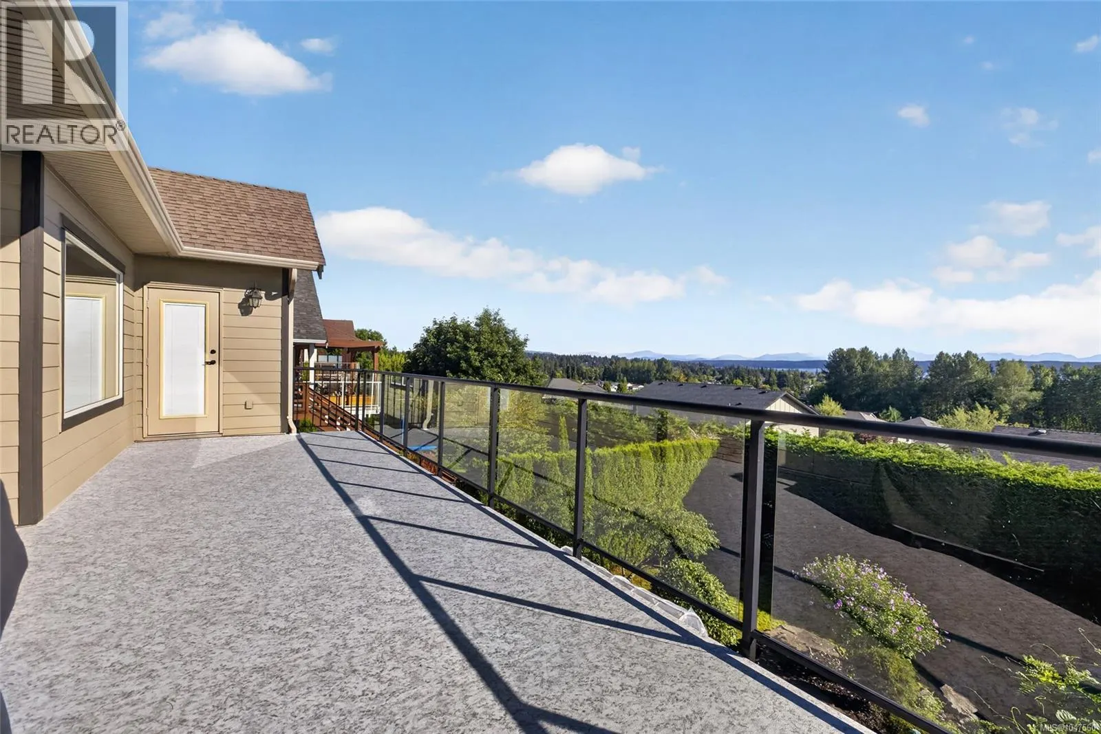 656 Mariner Dr