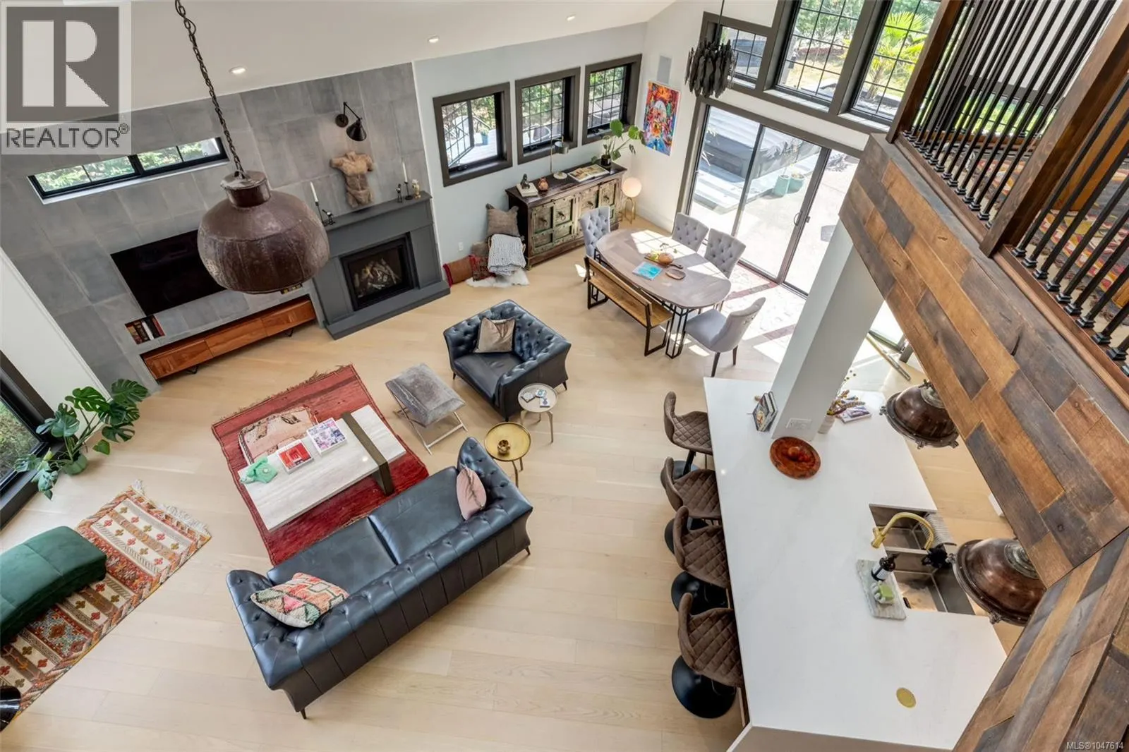492 Cottage Dr