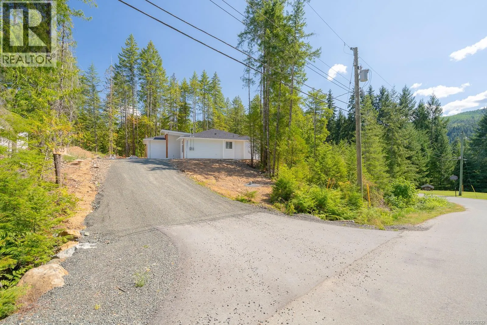 8423 Sander Dr