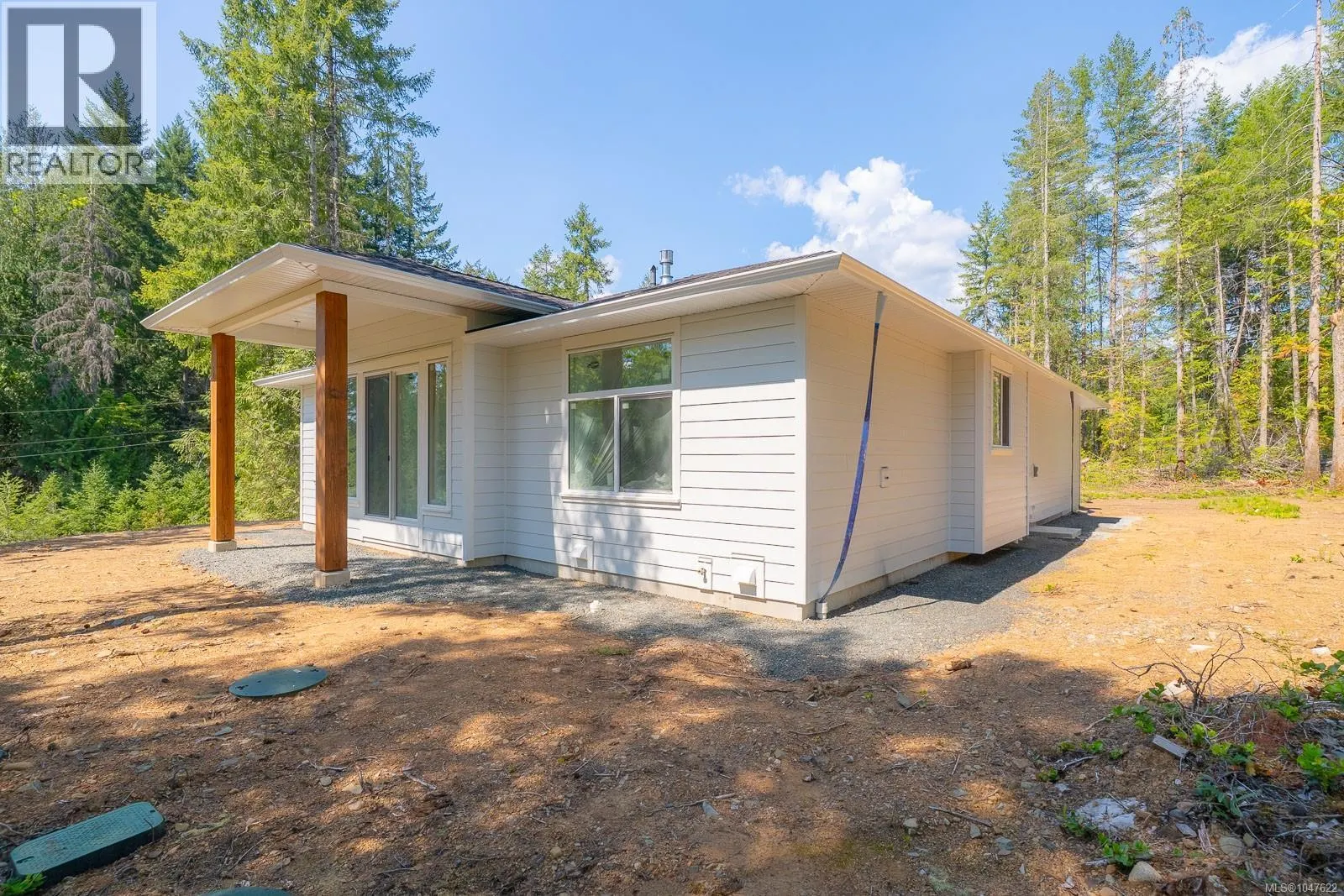 8423 Sander Dr