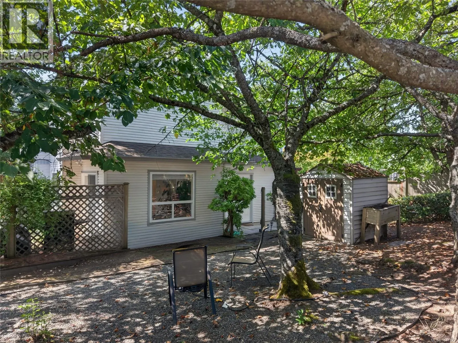 18 1180 Braidwood Rd