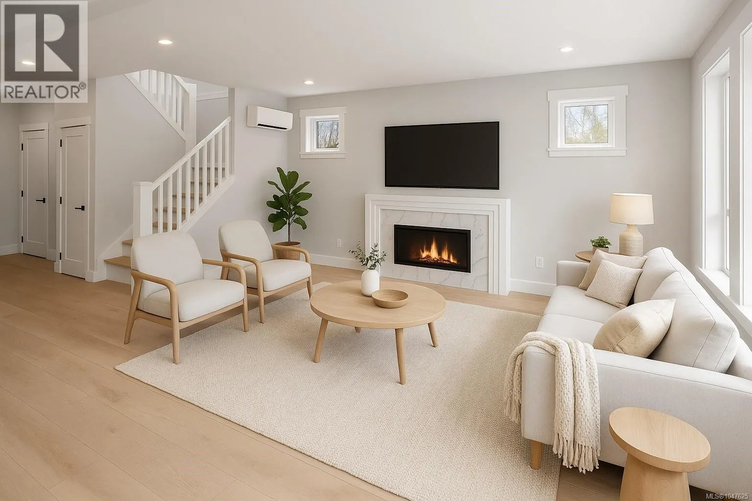 2267 Evelyn Lane