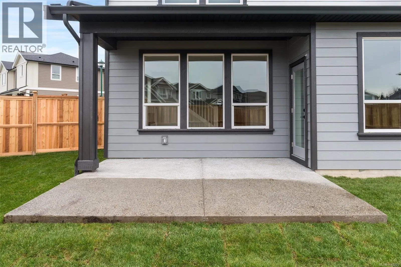 2267 Evelyn Lane