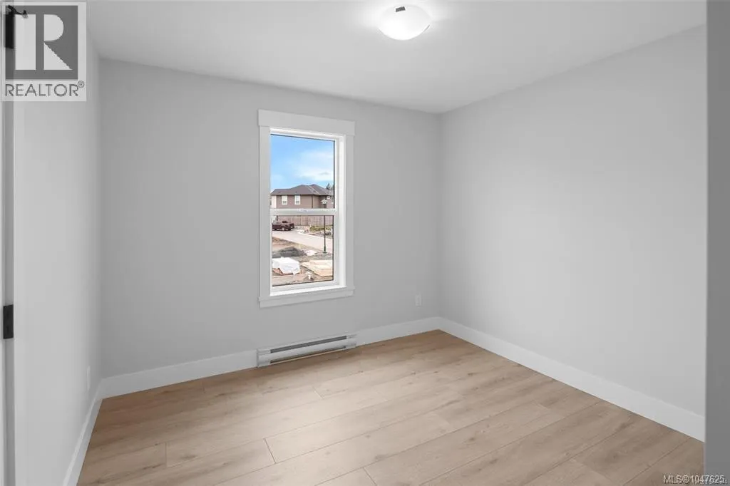 2267 Evelyn Lane