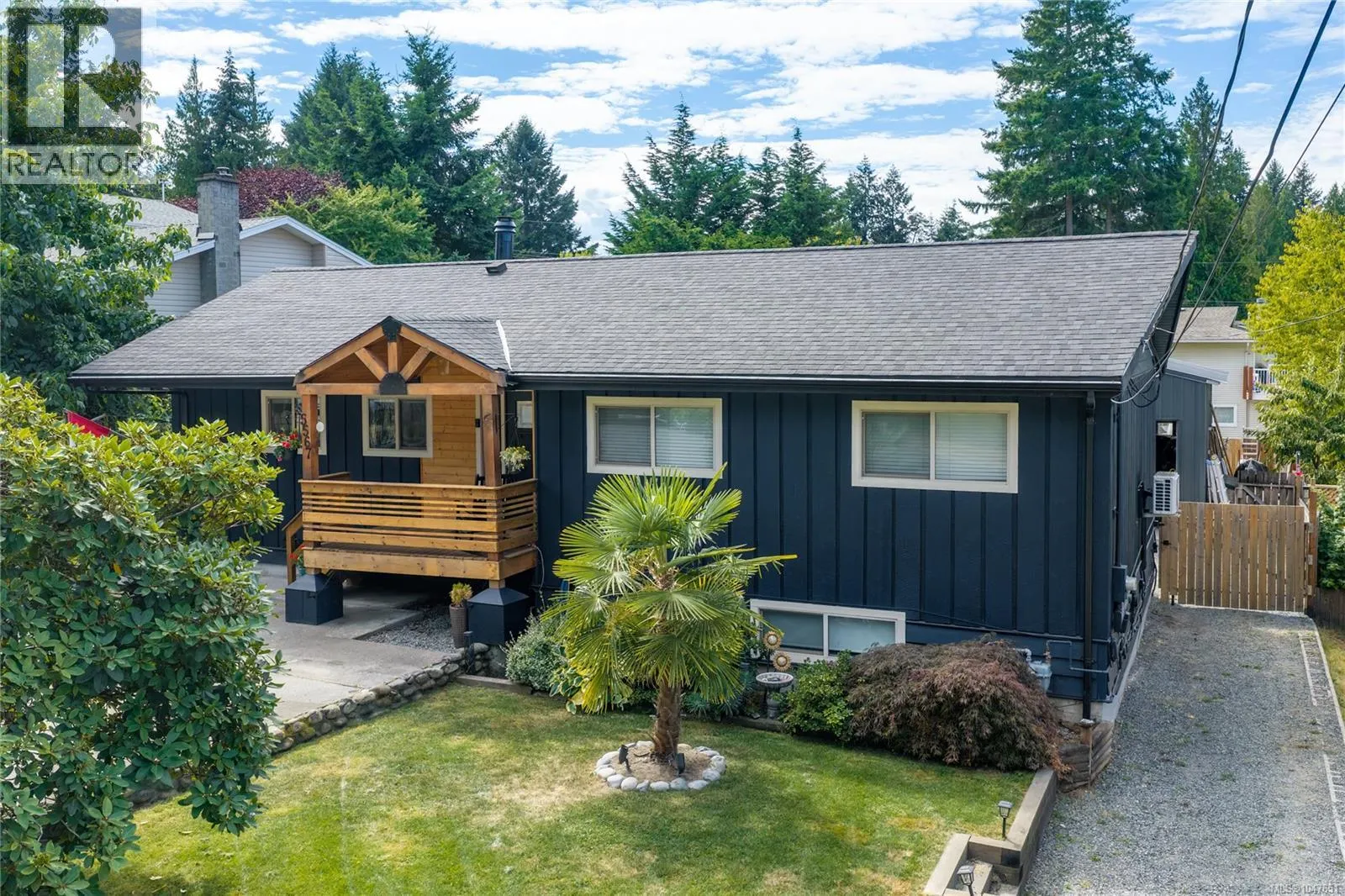 5567 Ventura Dr