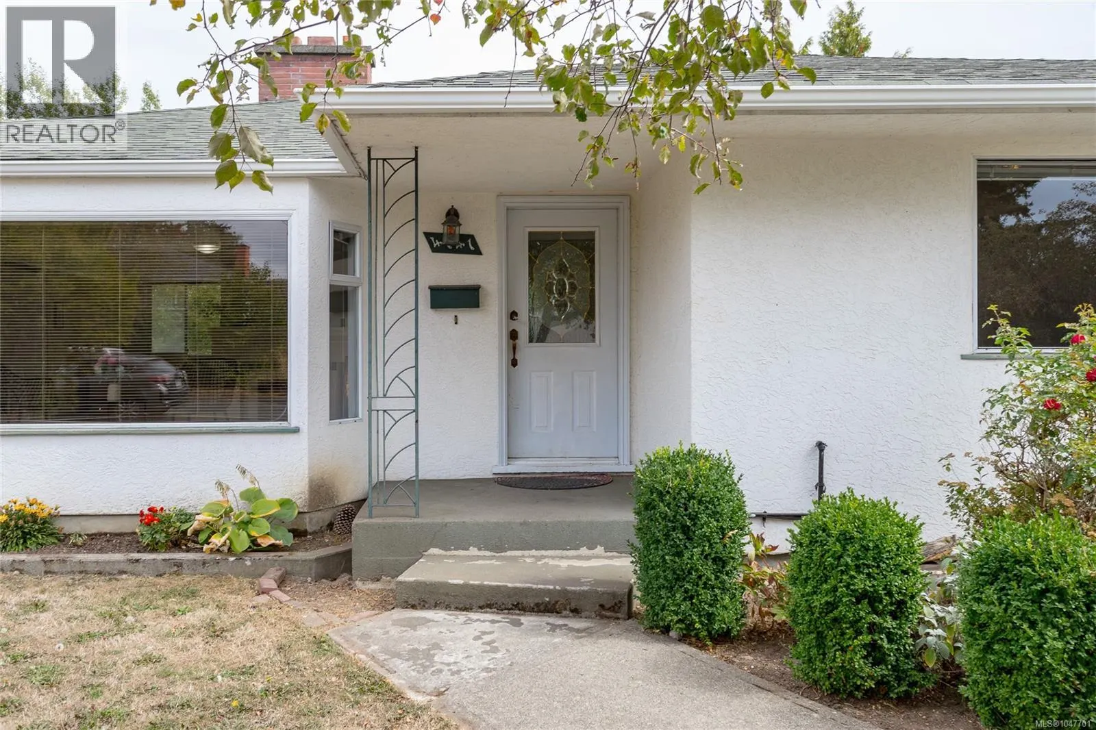 4141 Hawkes Ave