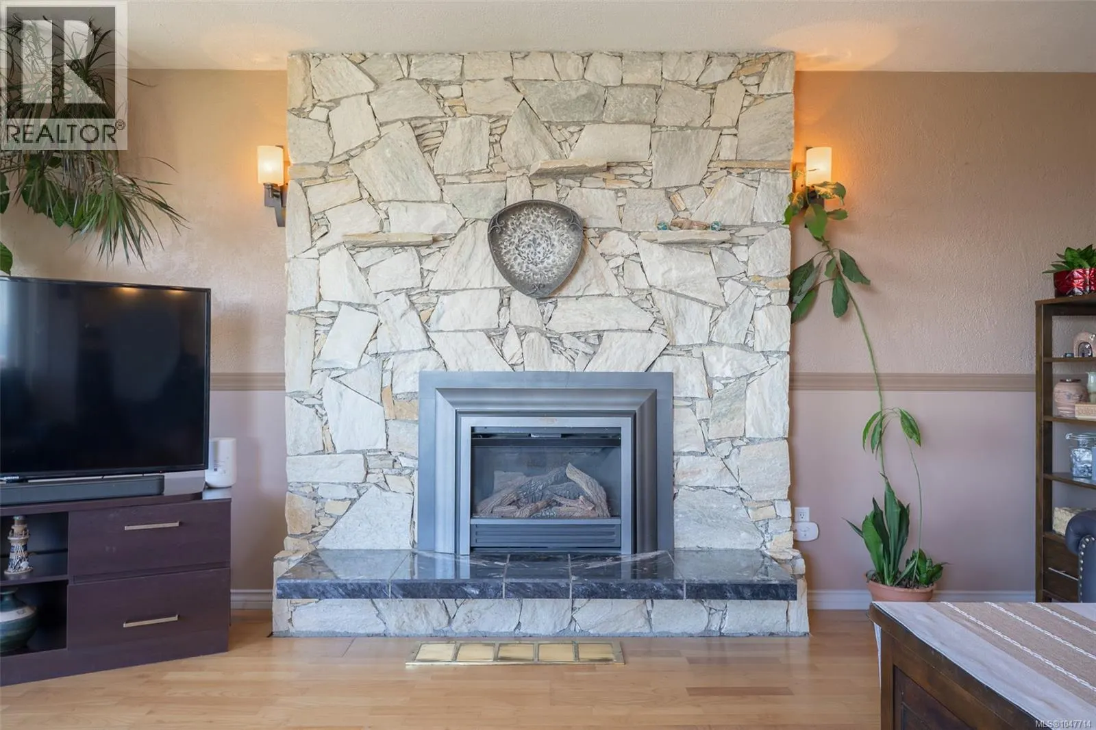 375 Cariboo Dr