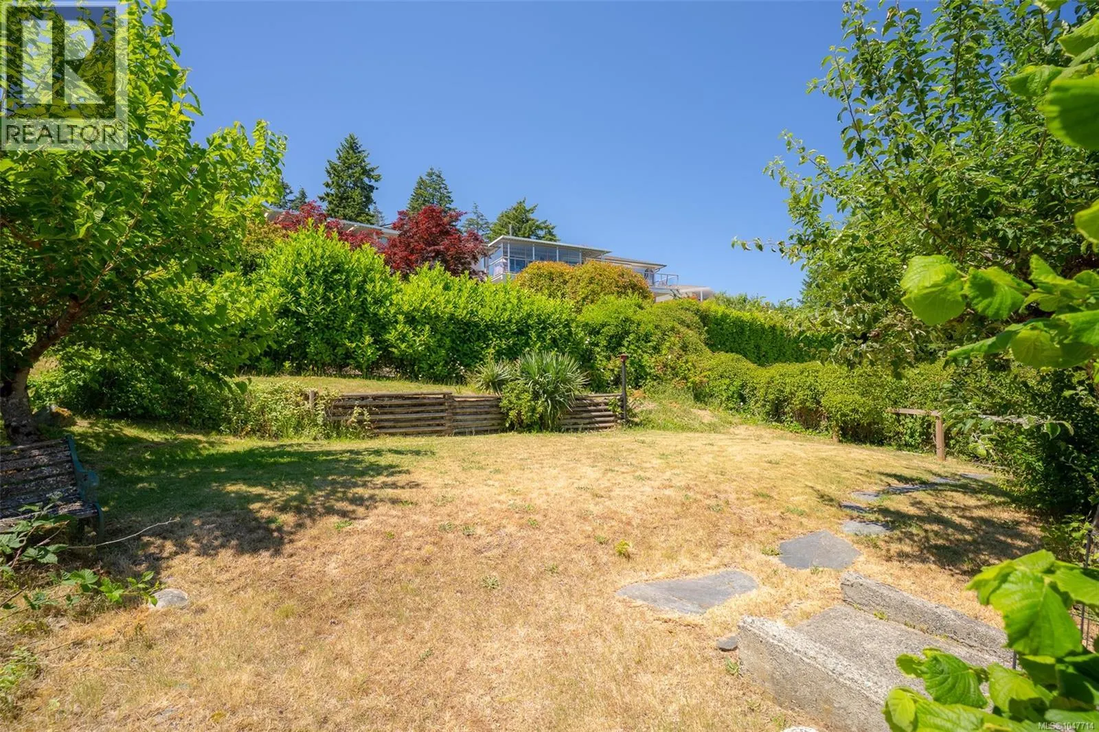 375 Cariboo Dr