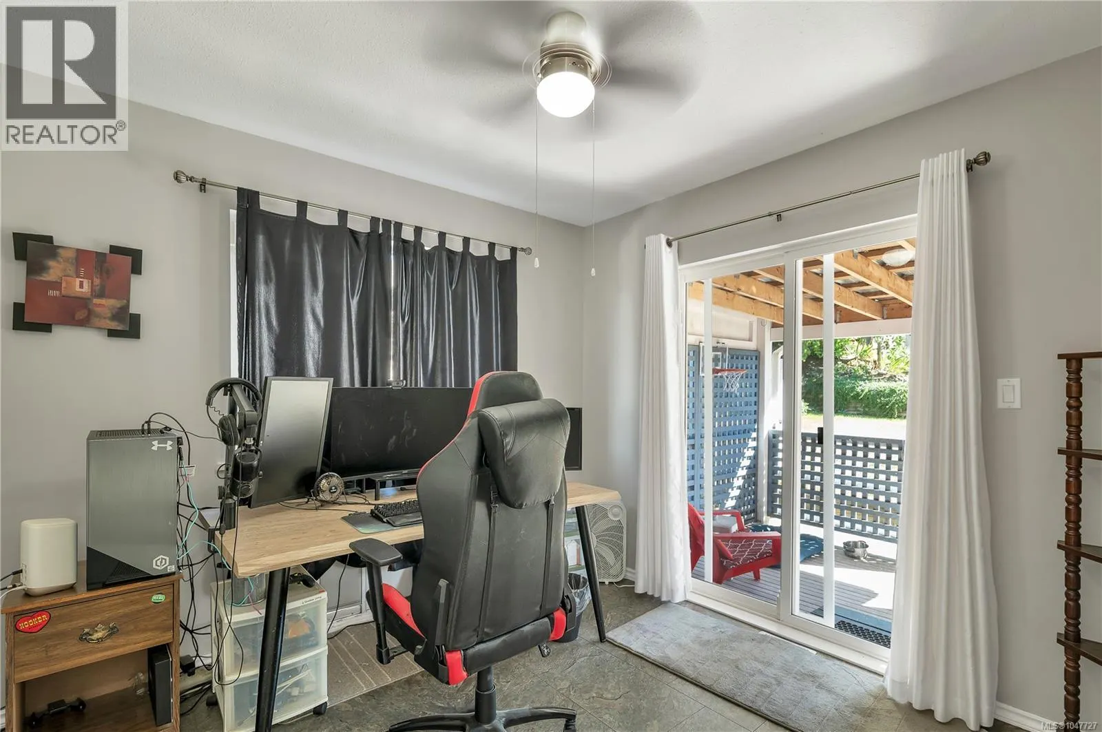 825 Pinecrest Rd