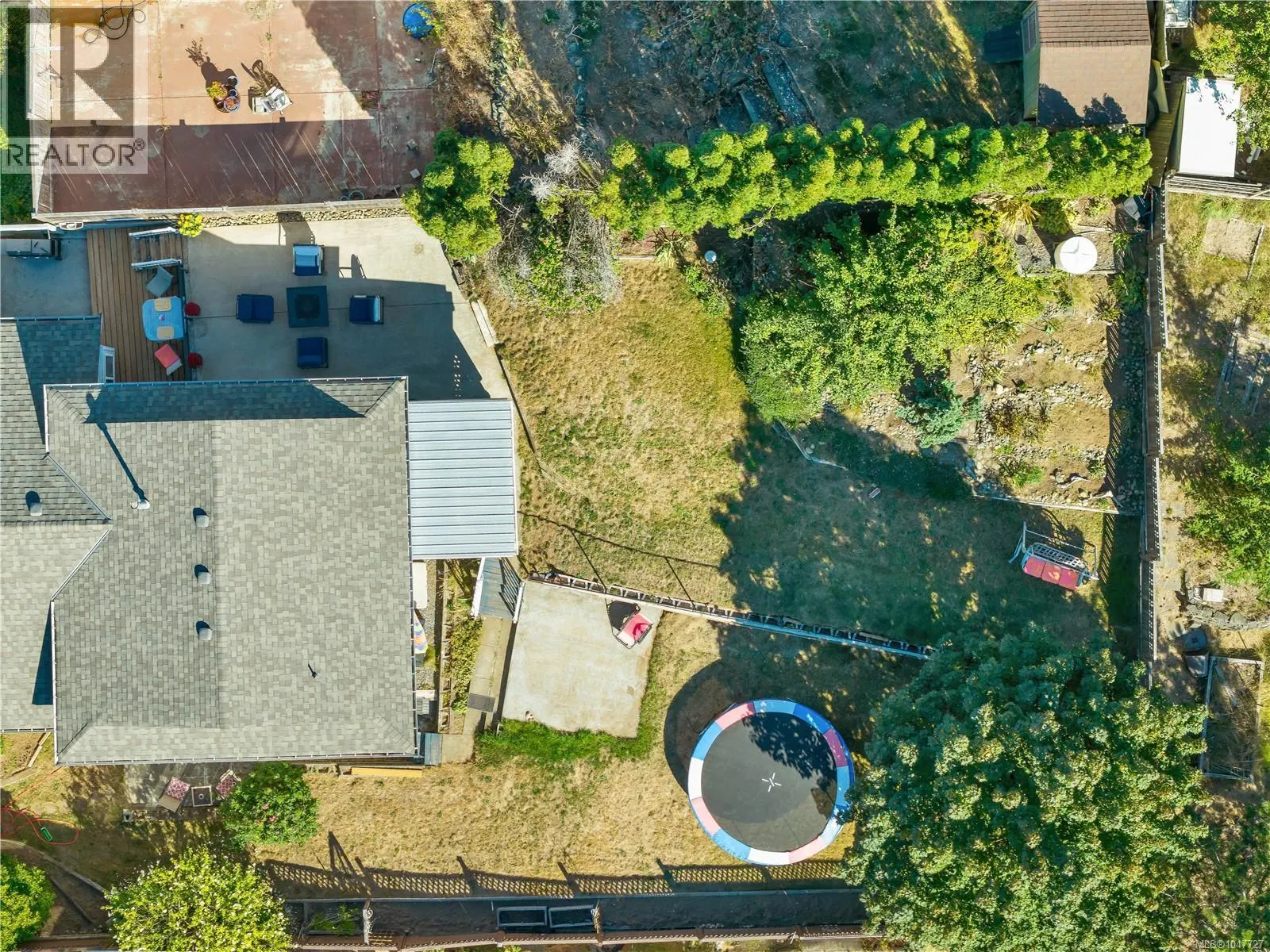 825 Pinecrest Rd