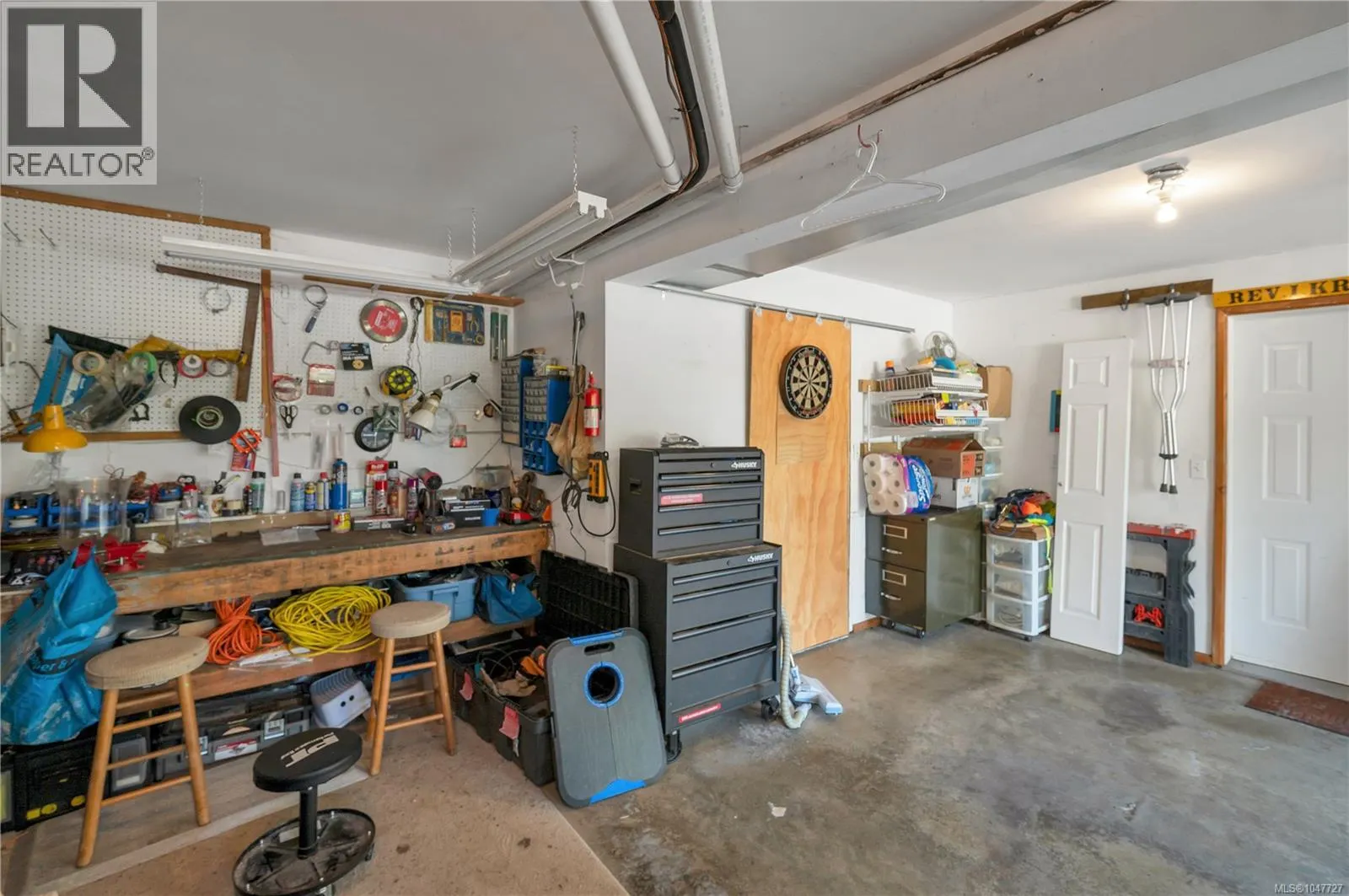 825 Pinecrest Rd