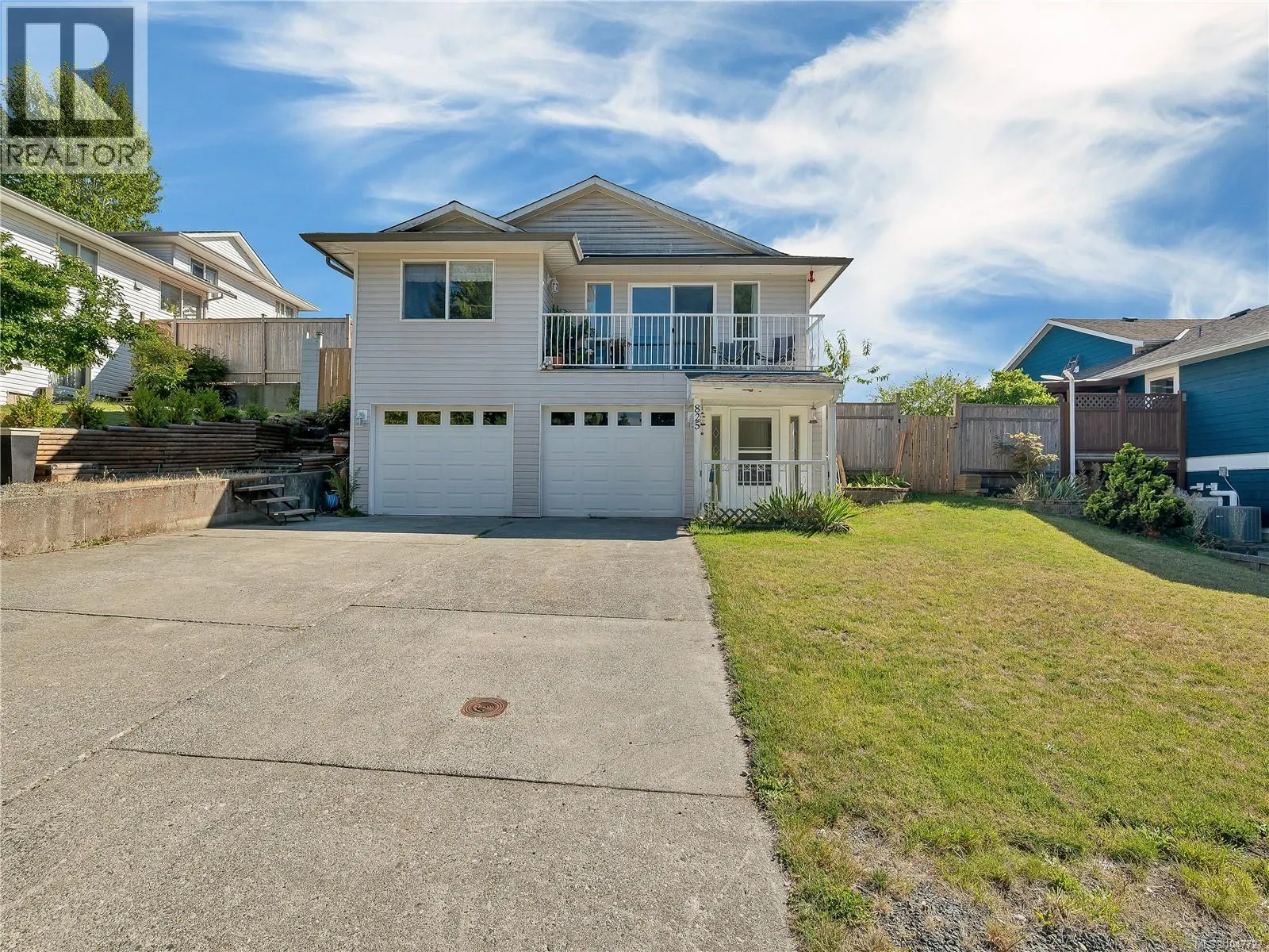825 Pinecrest Rd