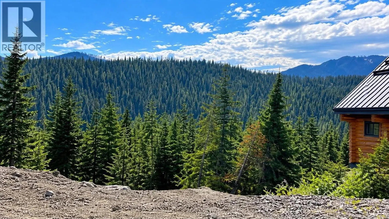 645 Arrowsmith Ridge