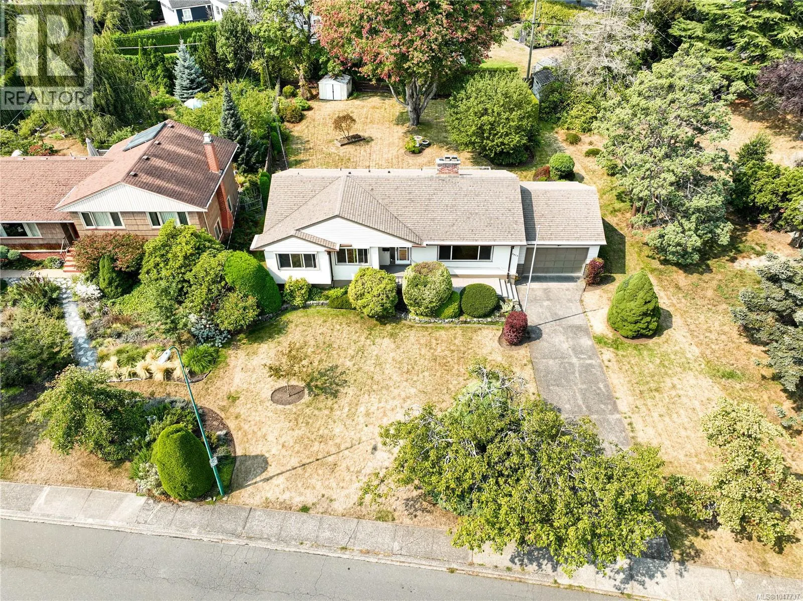 3278 Henderson Rd