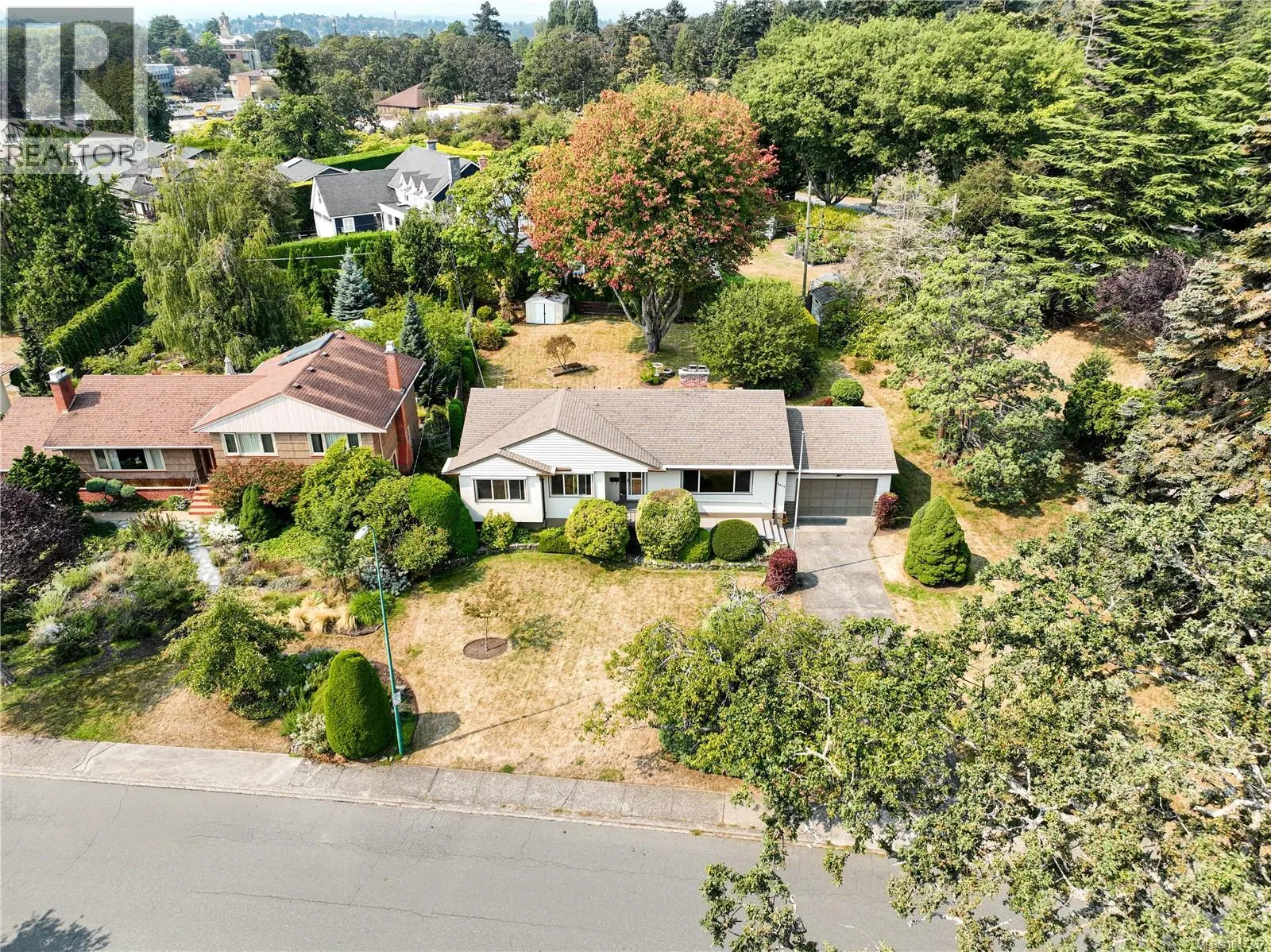 3278 Henderson Rd