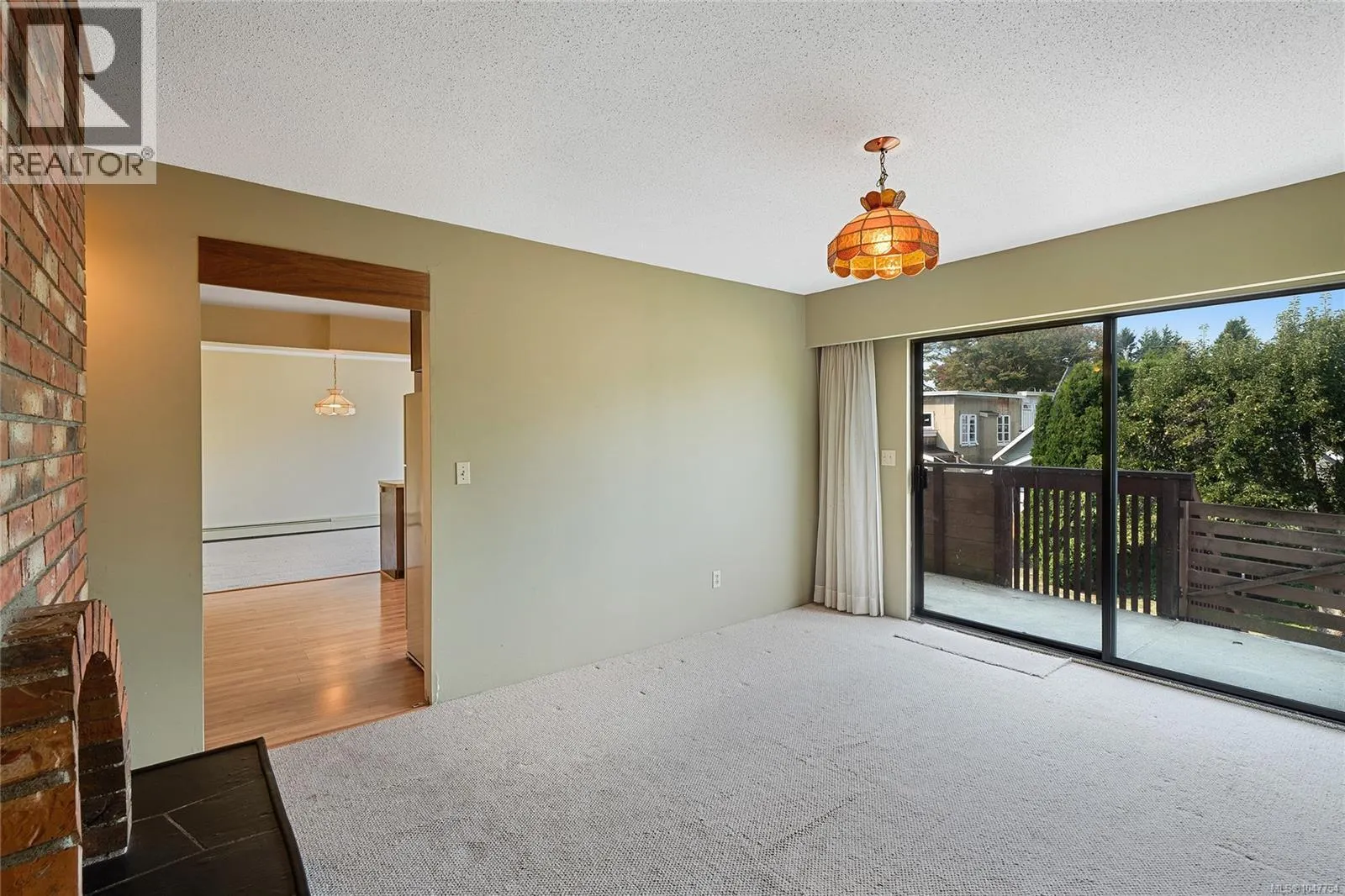 1144 May St