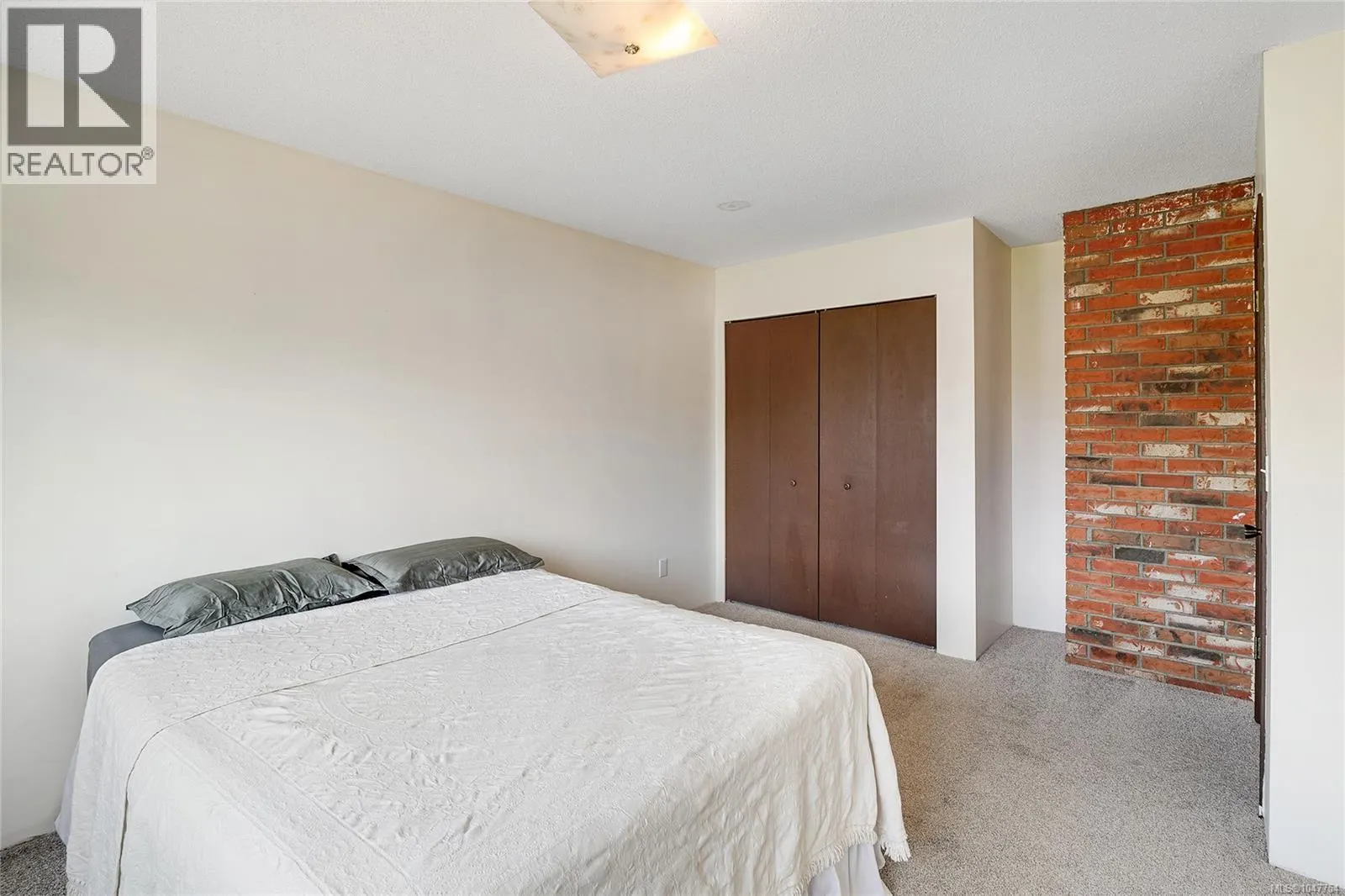 1144 May St