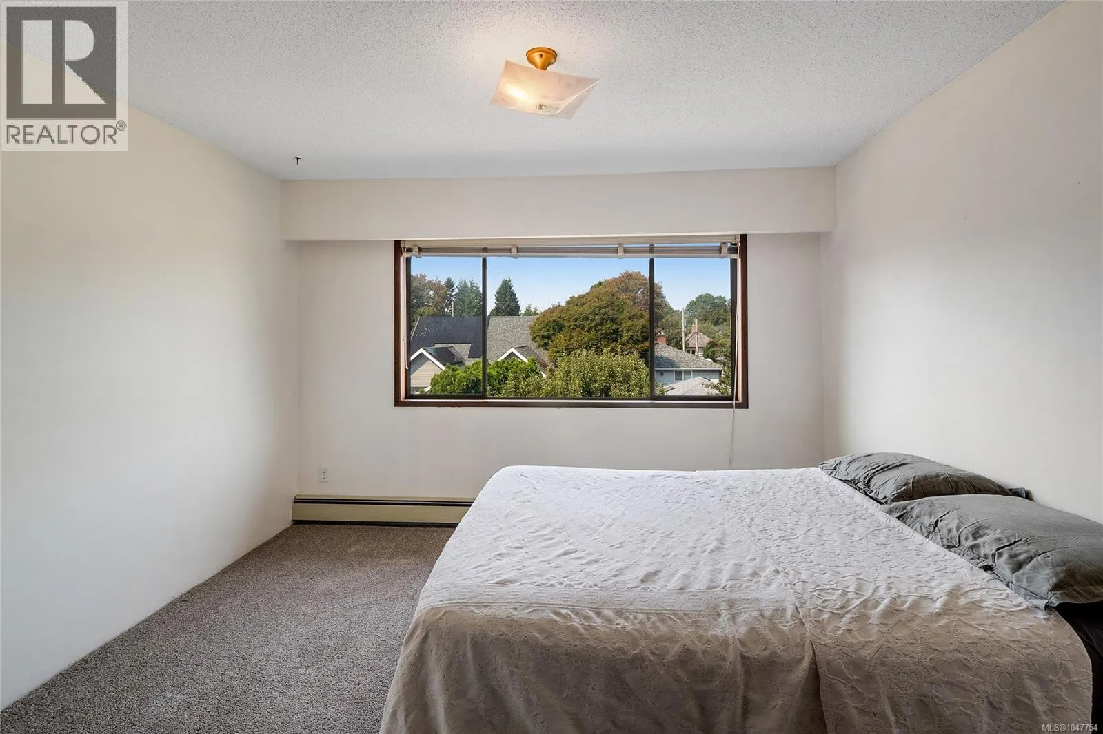 1144 May St