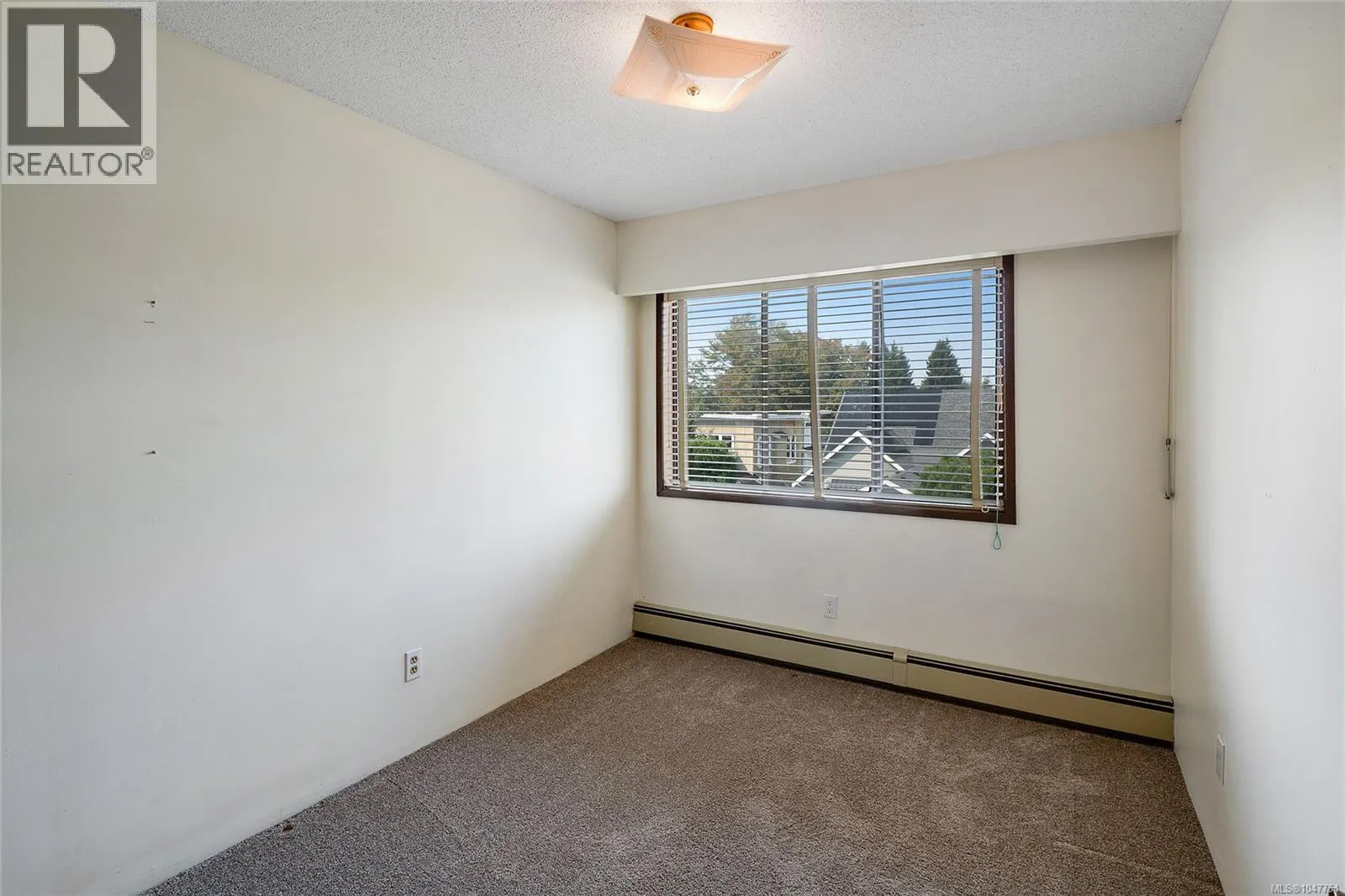 1144 May St