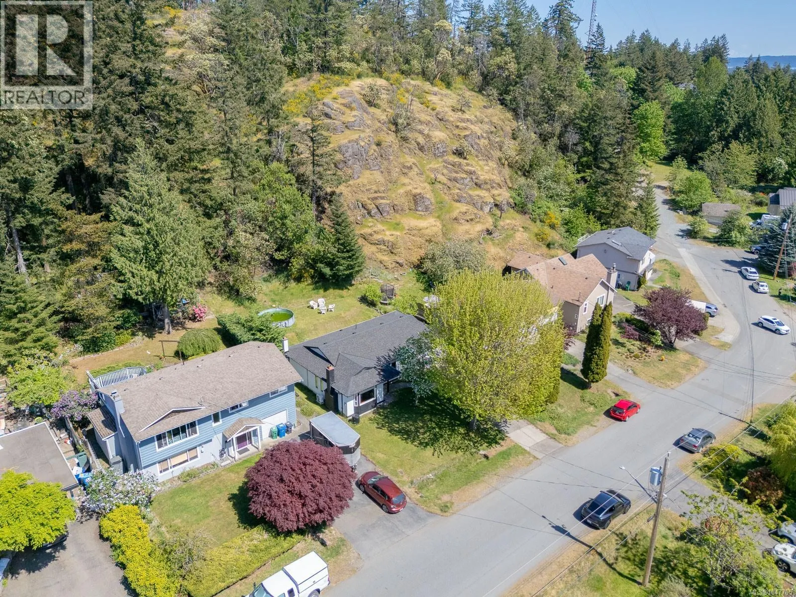3716 Howden Dr