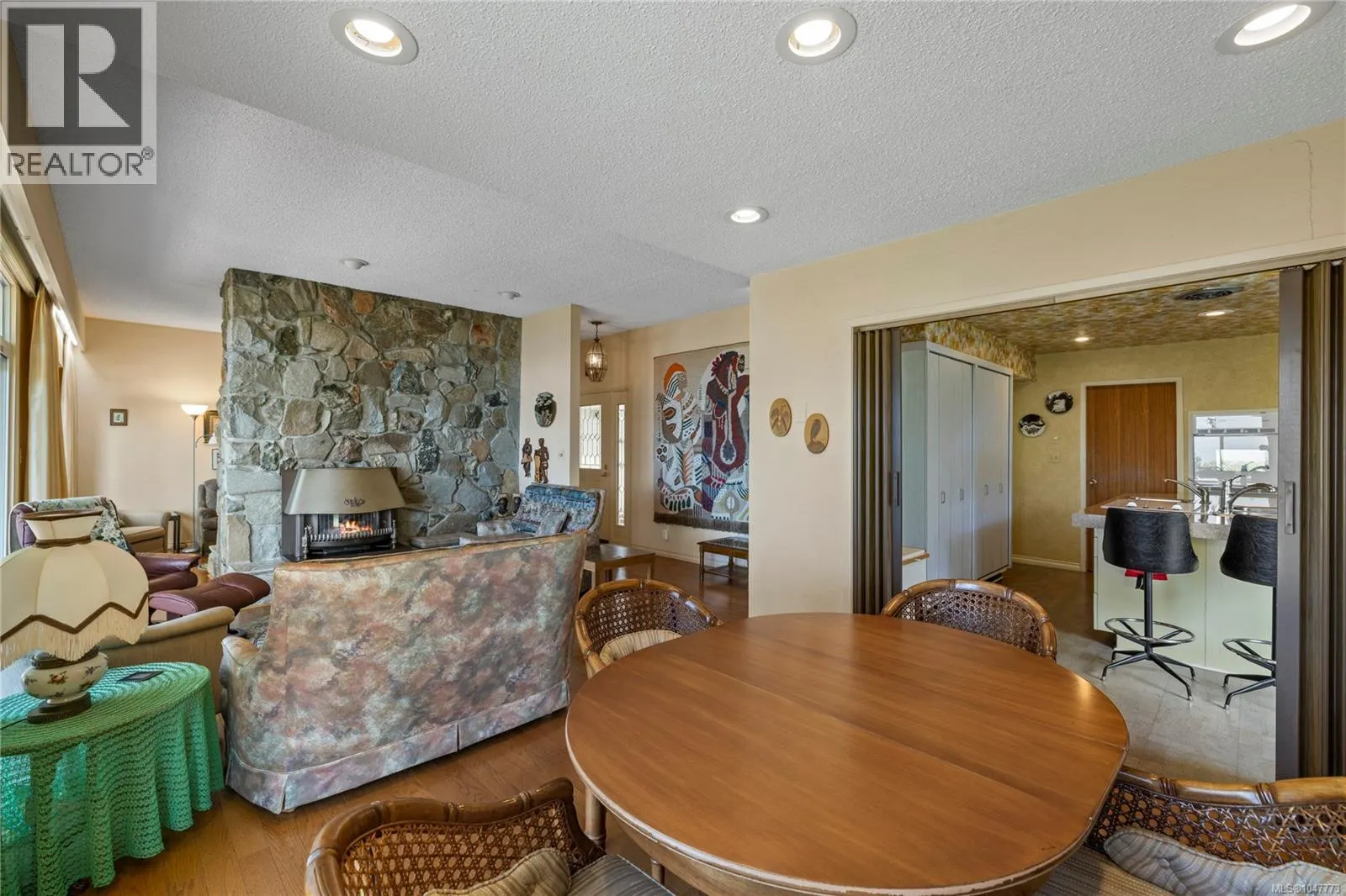 489 Bayview Terr