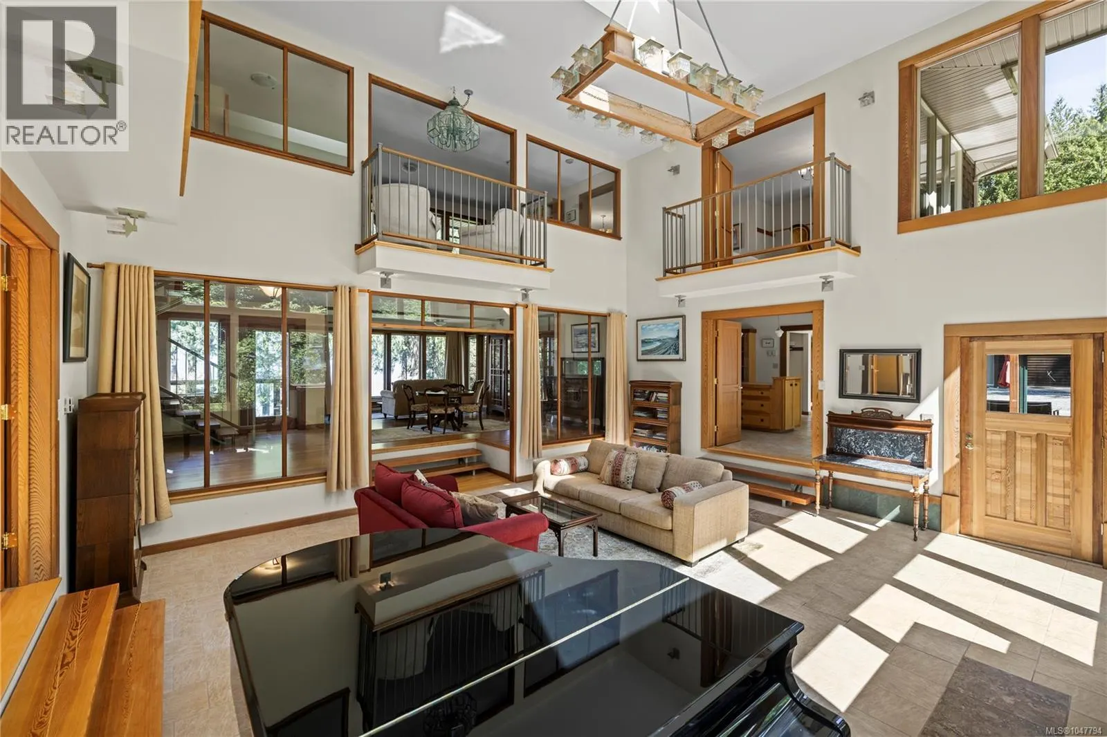 2185 Widgeon Rd
