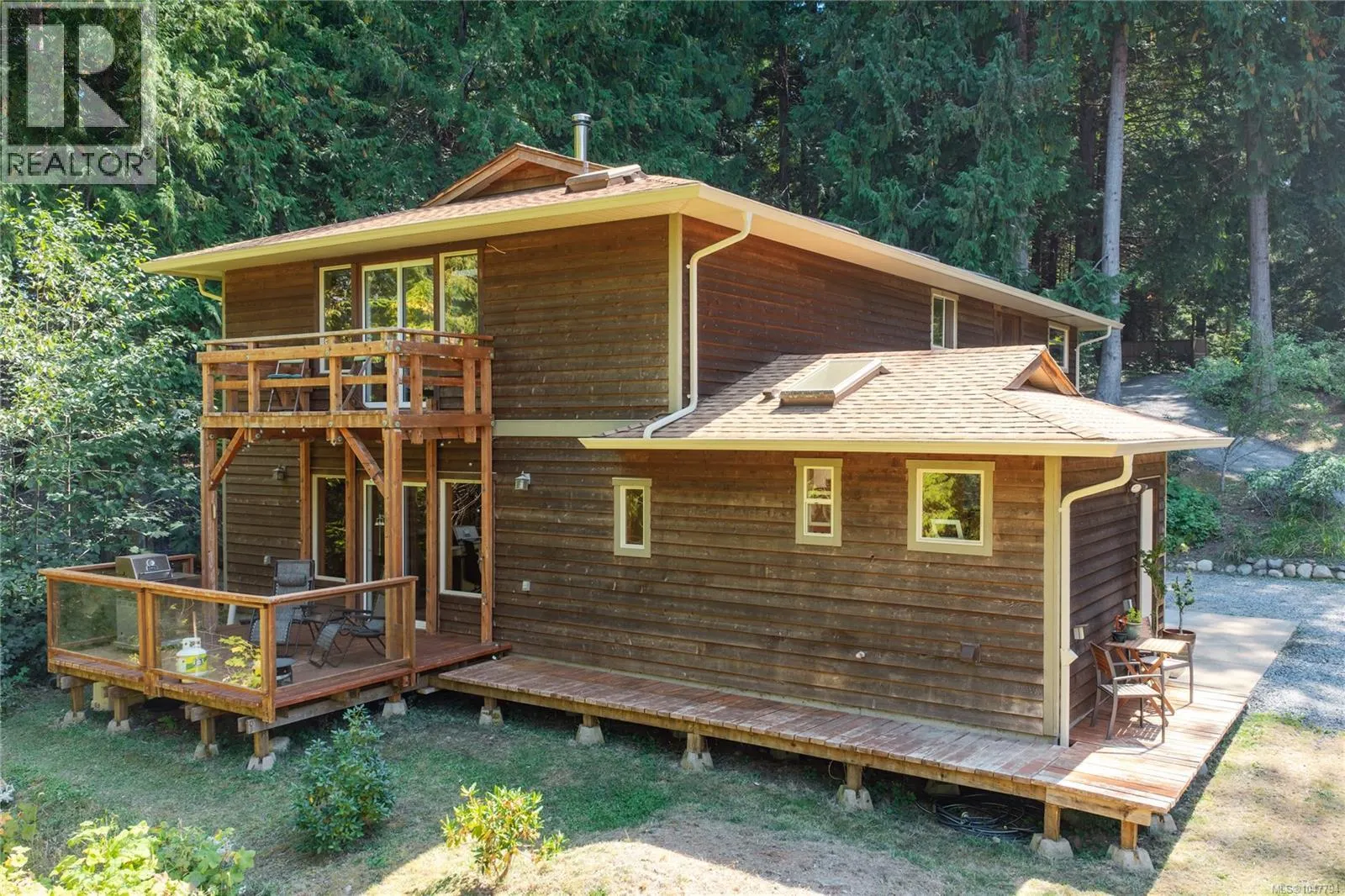 2185 Widgeon Rd