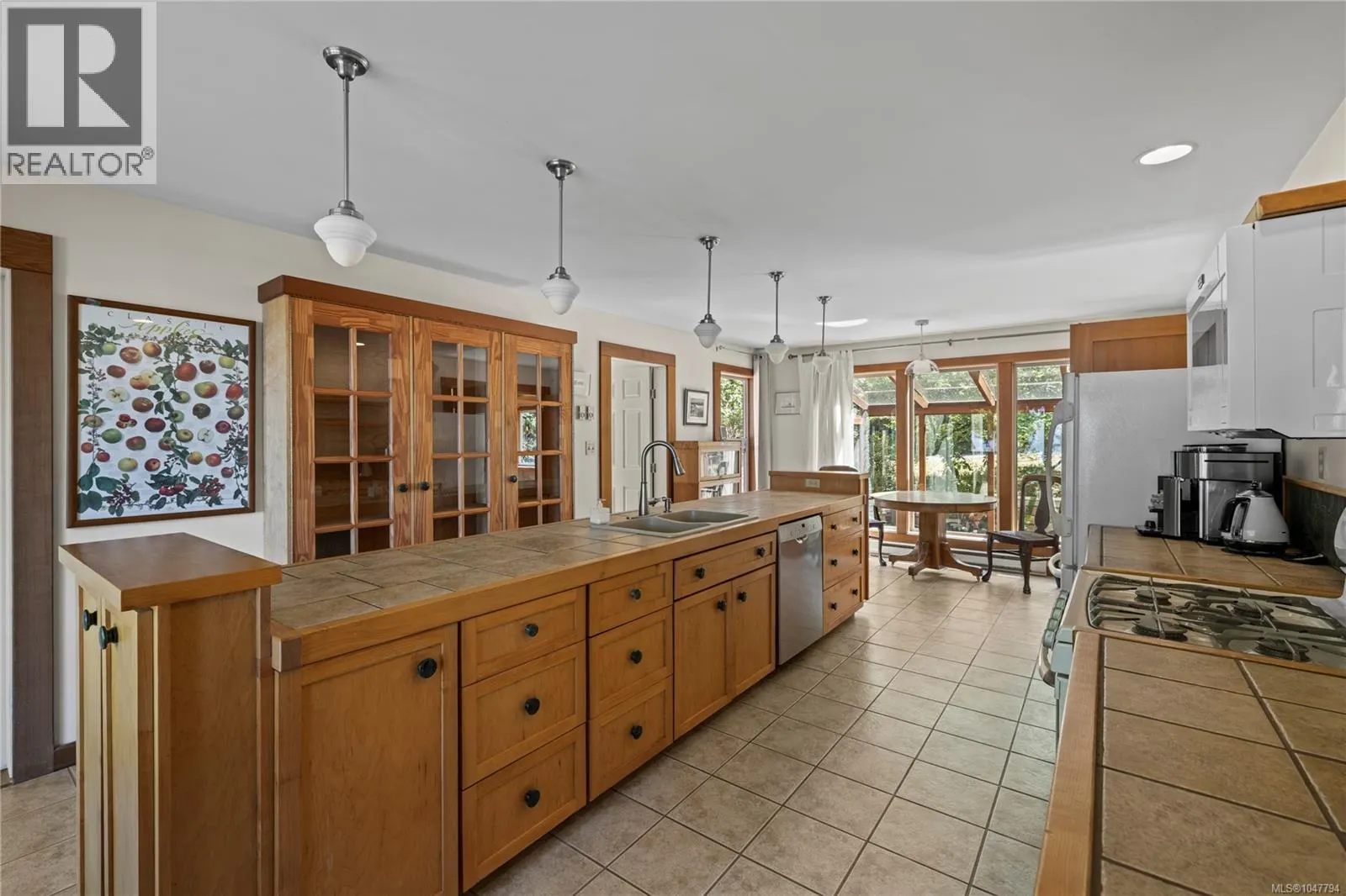 2185 Widgeon Rd