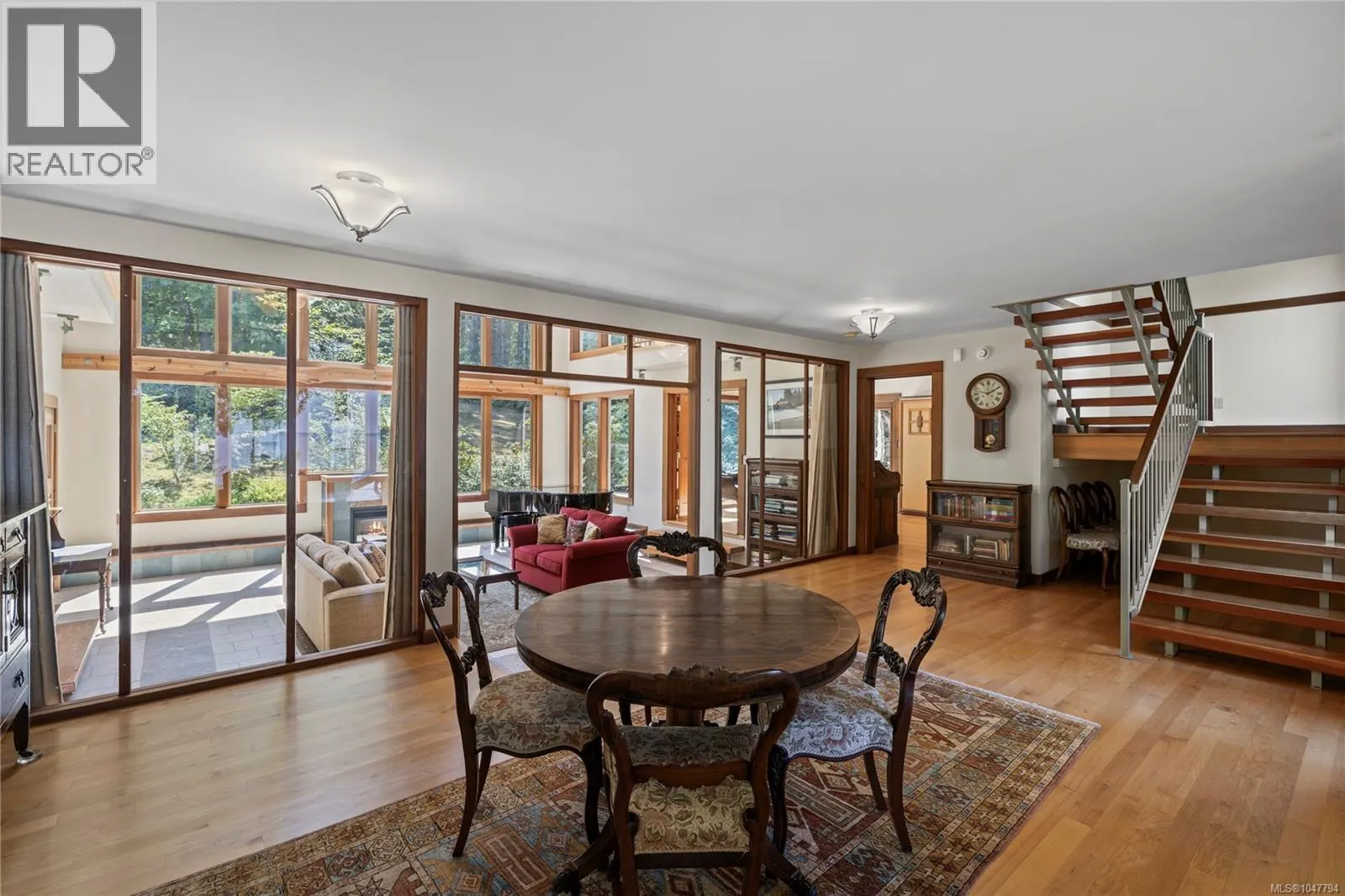 2185 Widgeon Rd