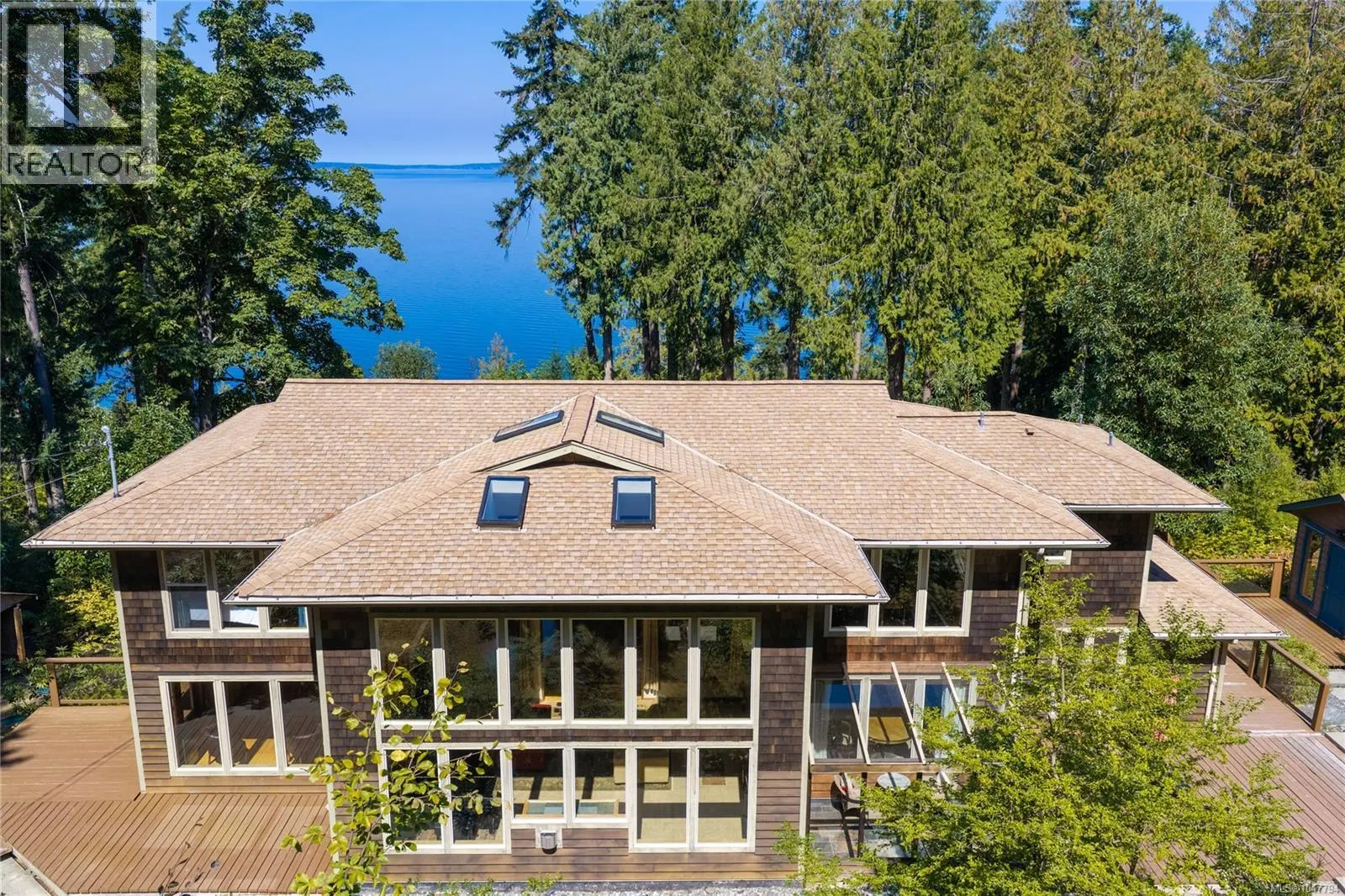 2185 Widgeon Rd