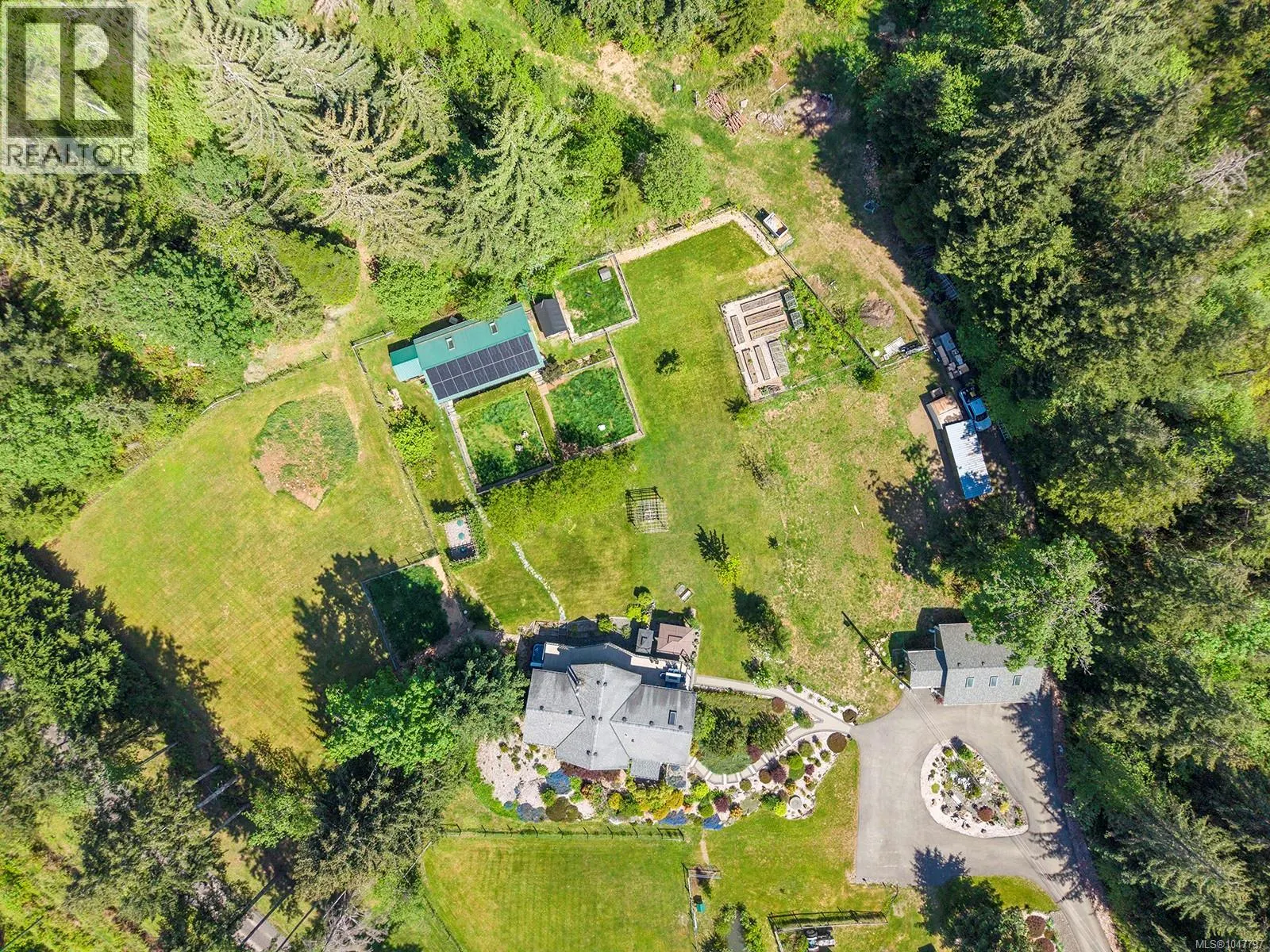 5427 Wildwood Rd