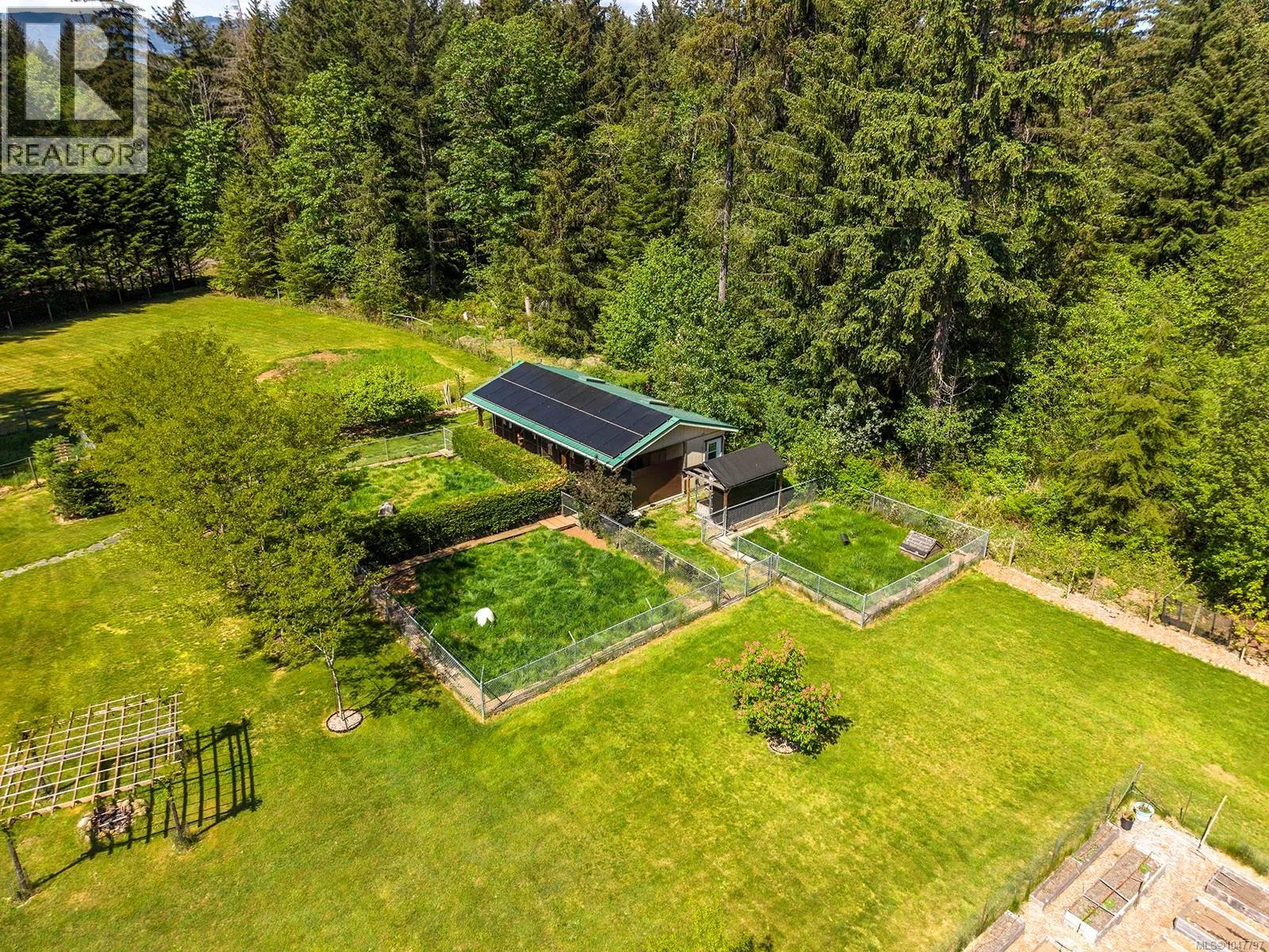 5427 Wildwood Rd
