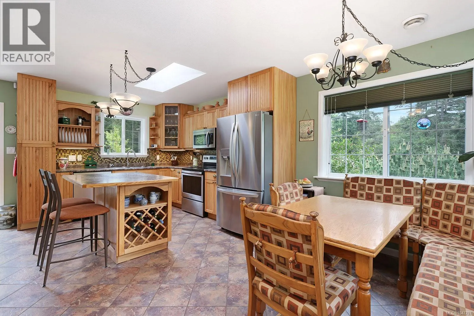 5427 Wildwood Rd