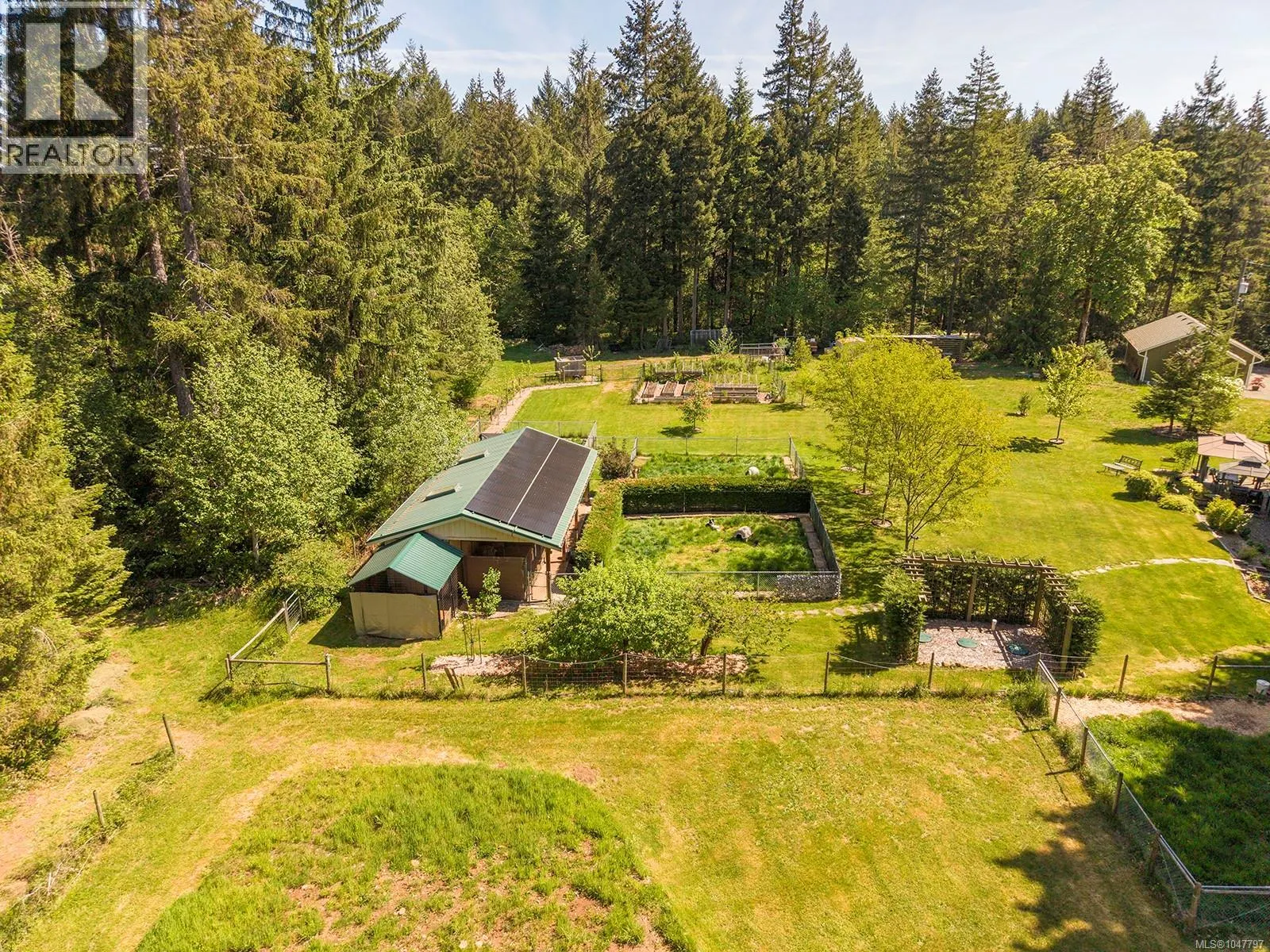 5427 Wildwood Rd