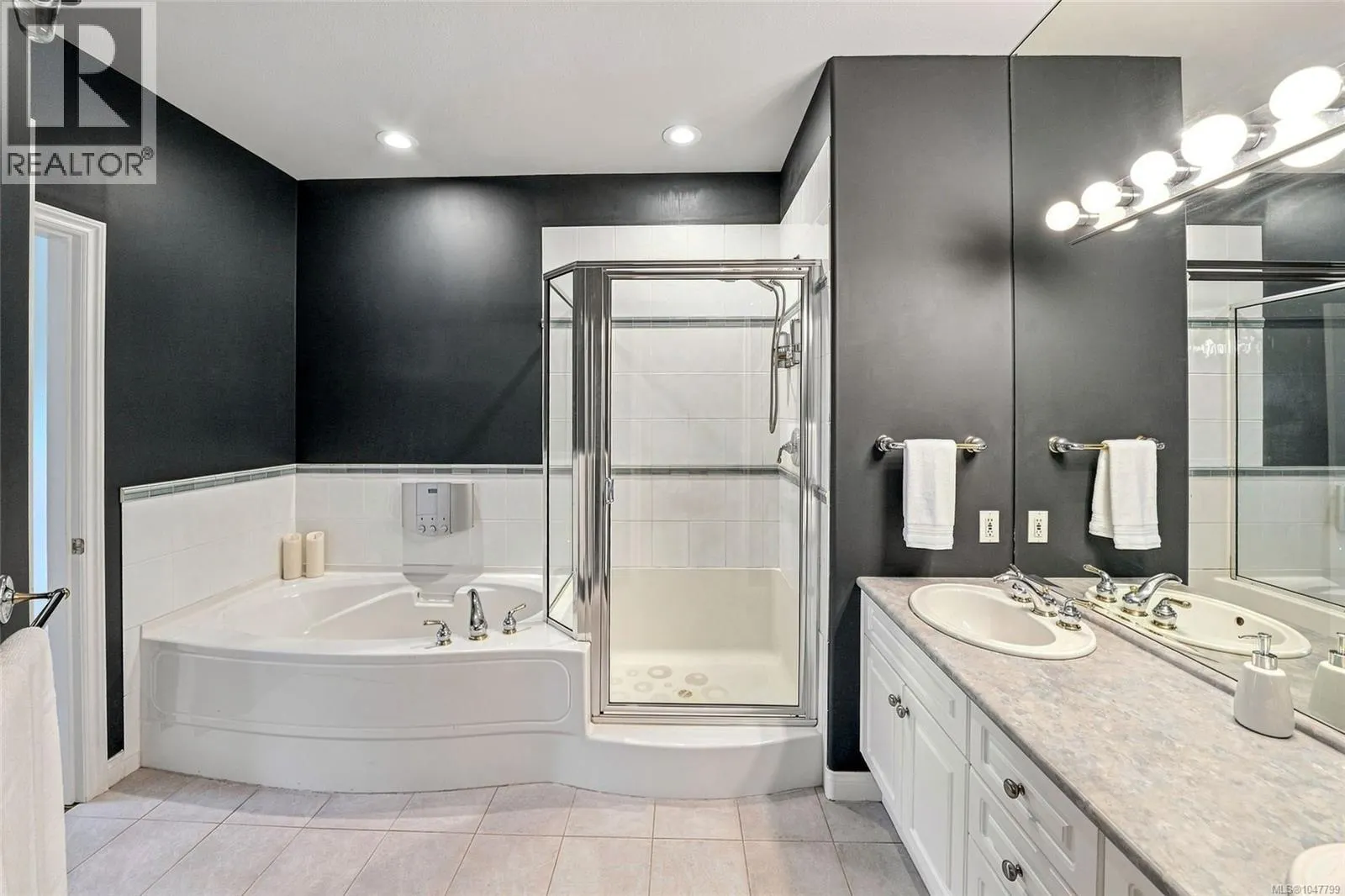 1391 Saturna Dr