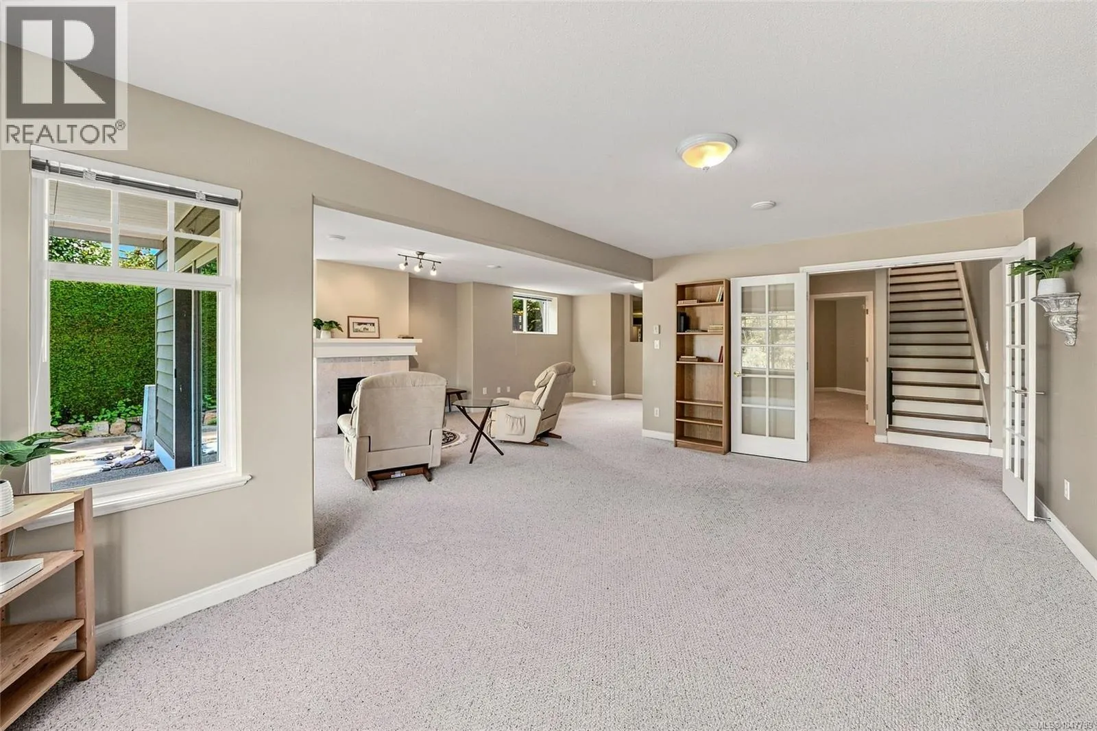 1391 Saturna Dr