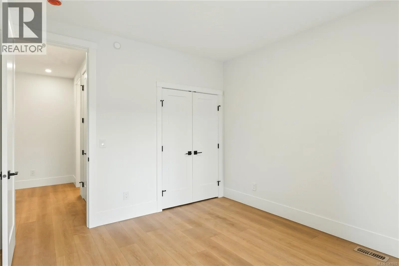 101 2302 Arbot Rd