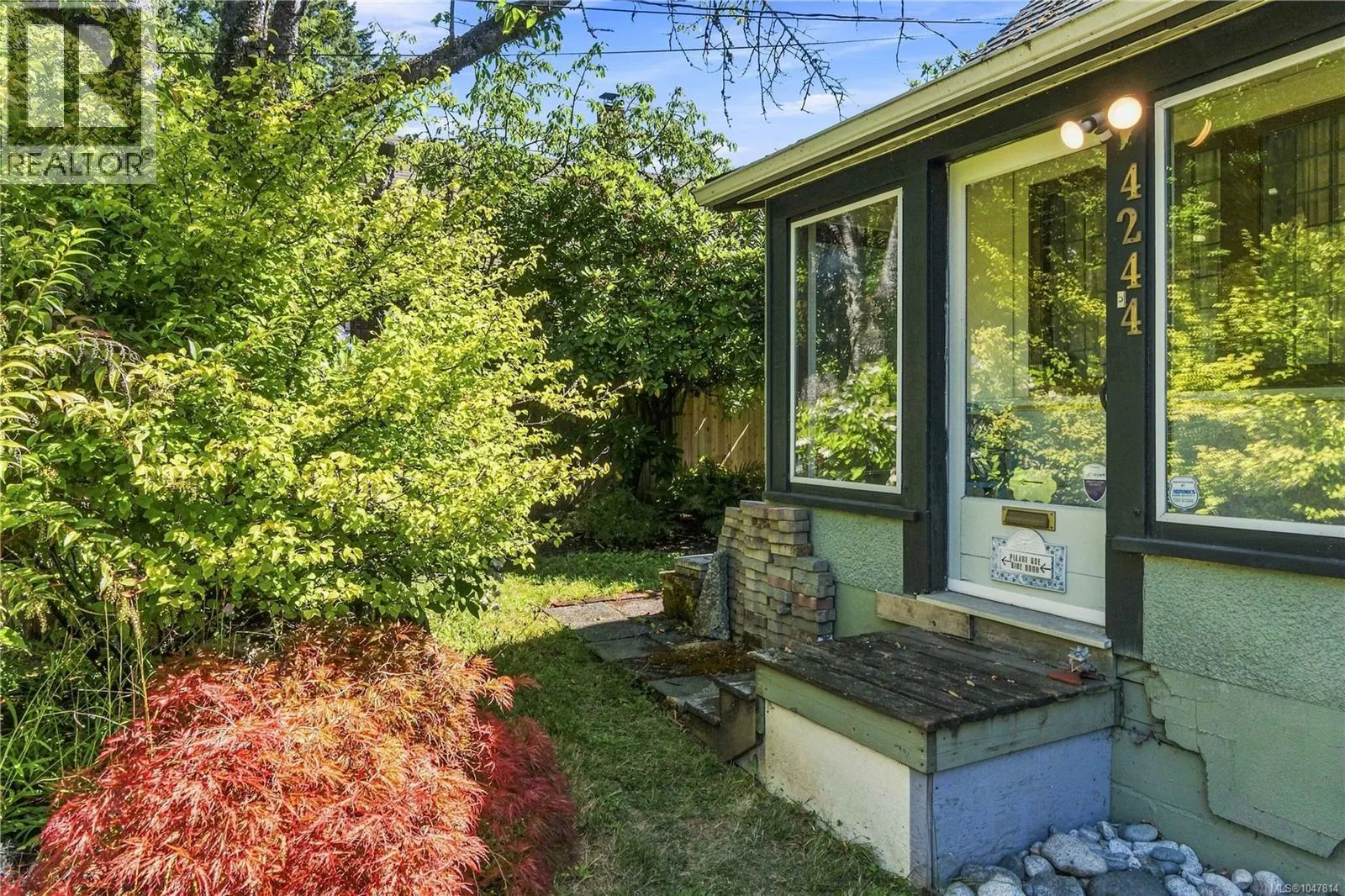 4244 Johnston Rd