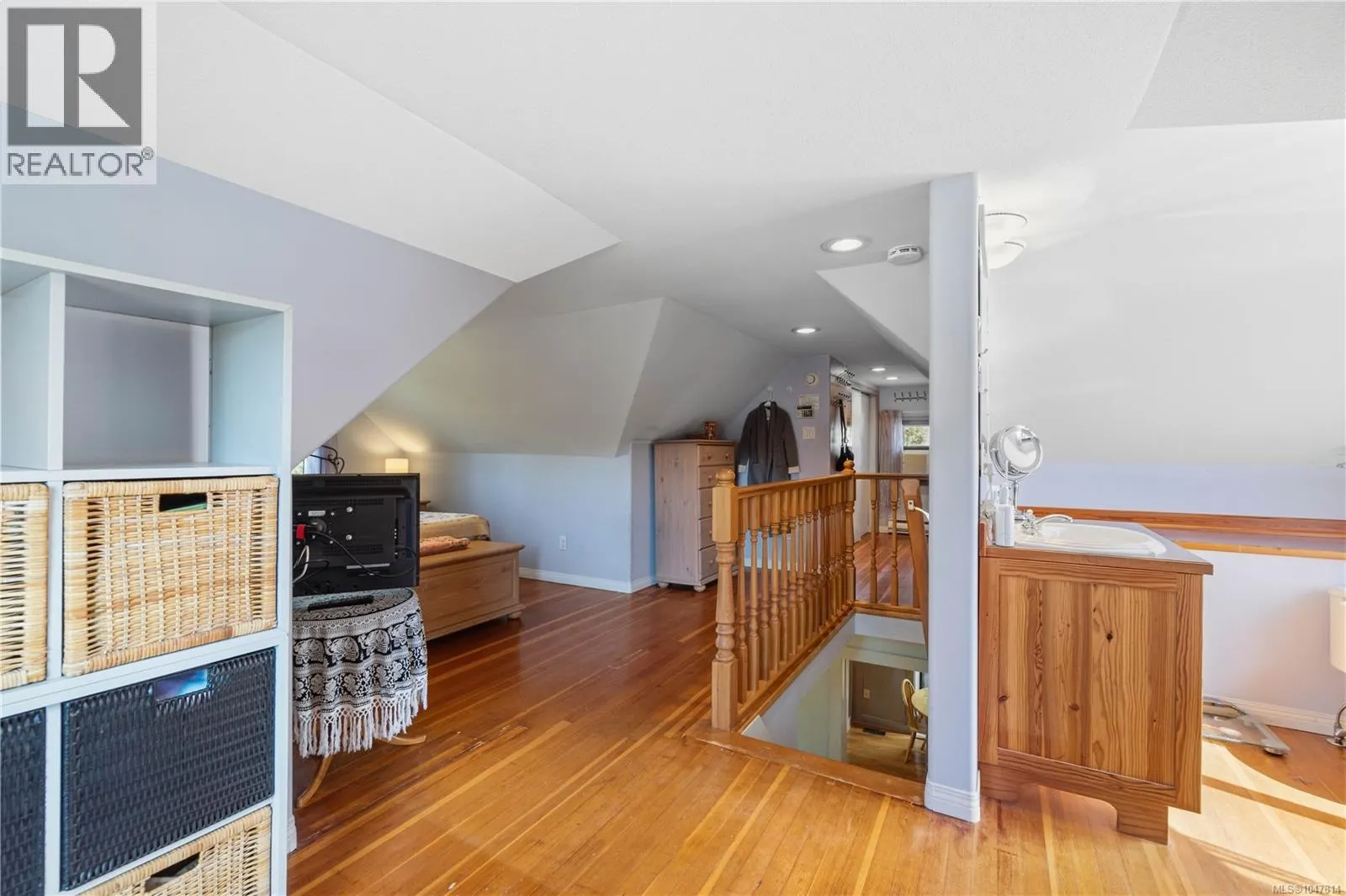 4244 Johnston Rd
