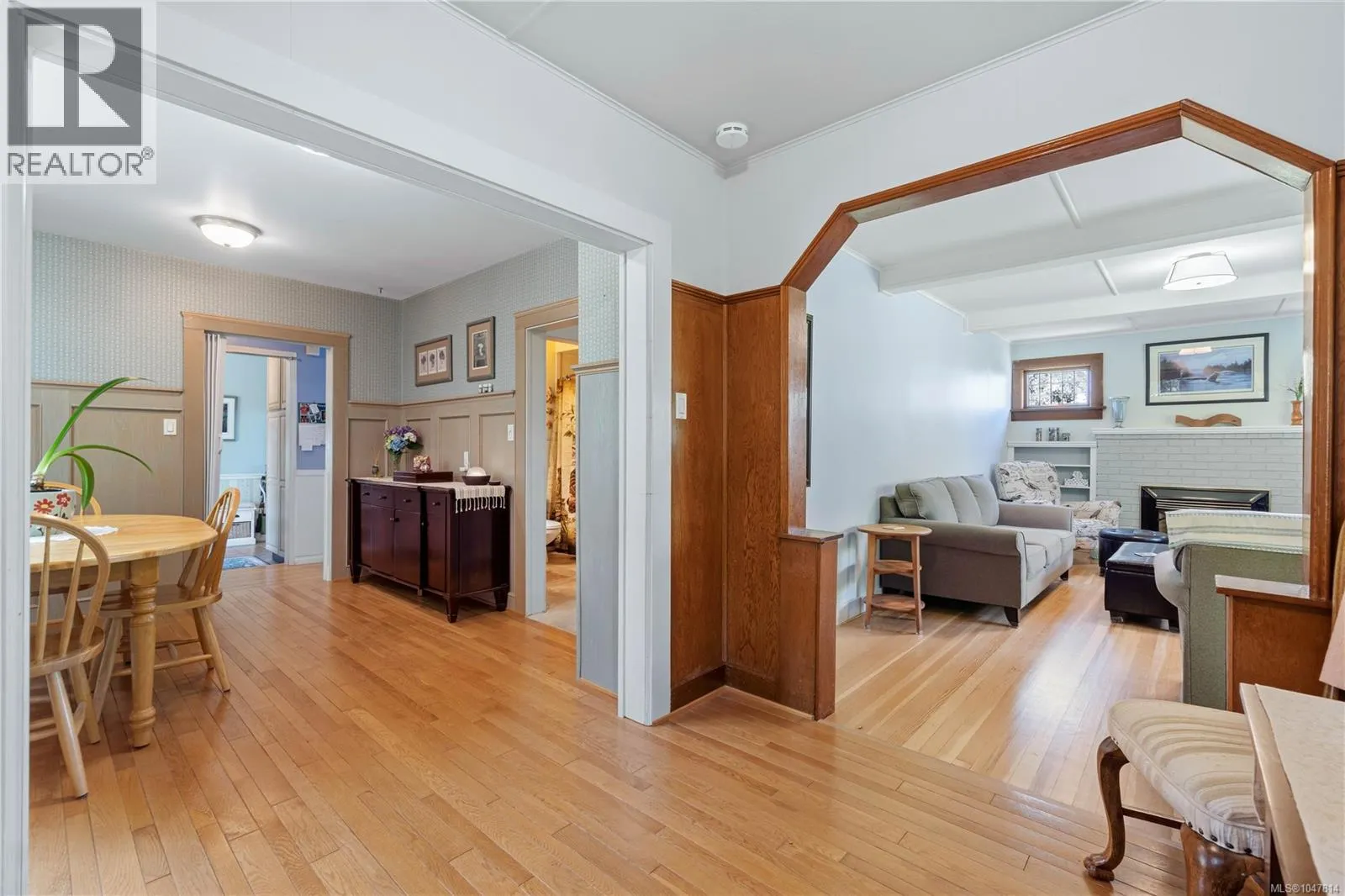 4244 Johnston Rd