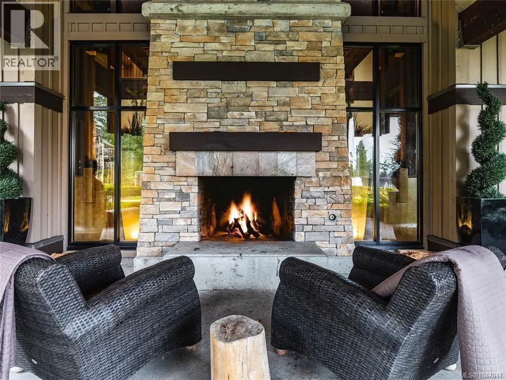 223 1175 Resort Dr