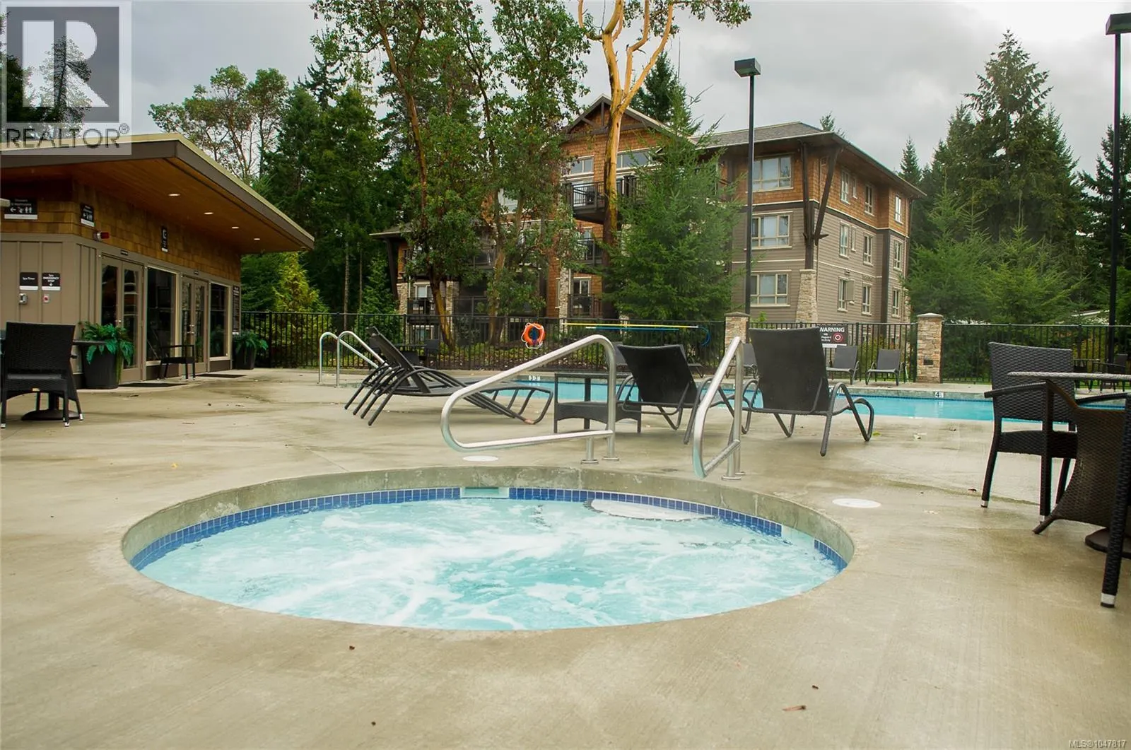 223 1175 Resort Dr