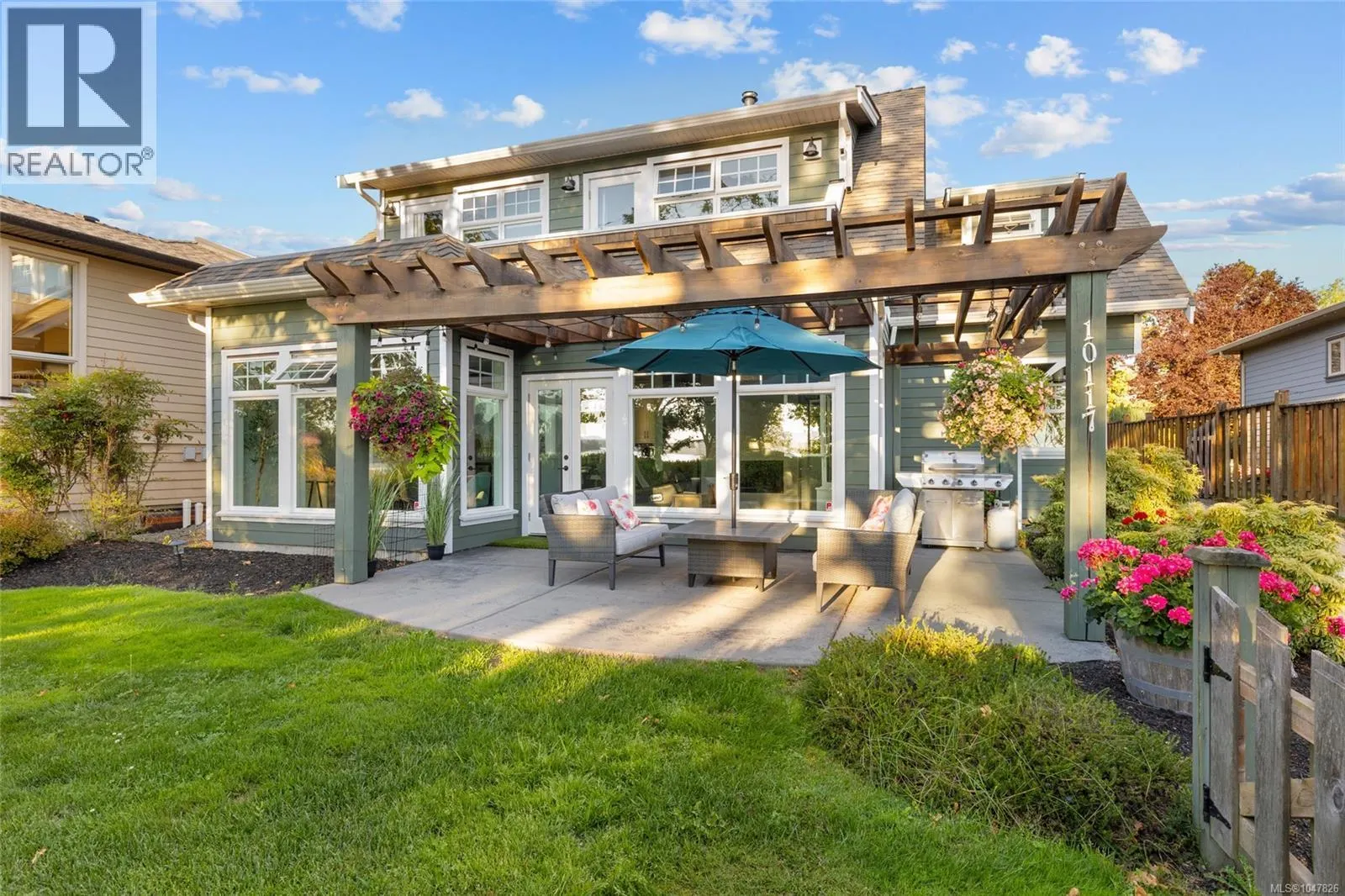 10117 West Saanich Rd
