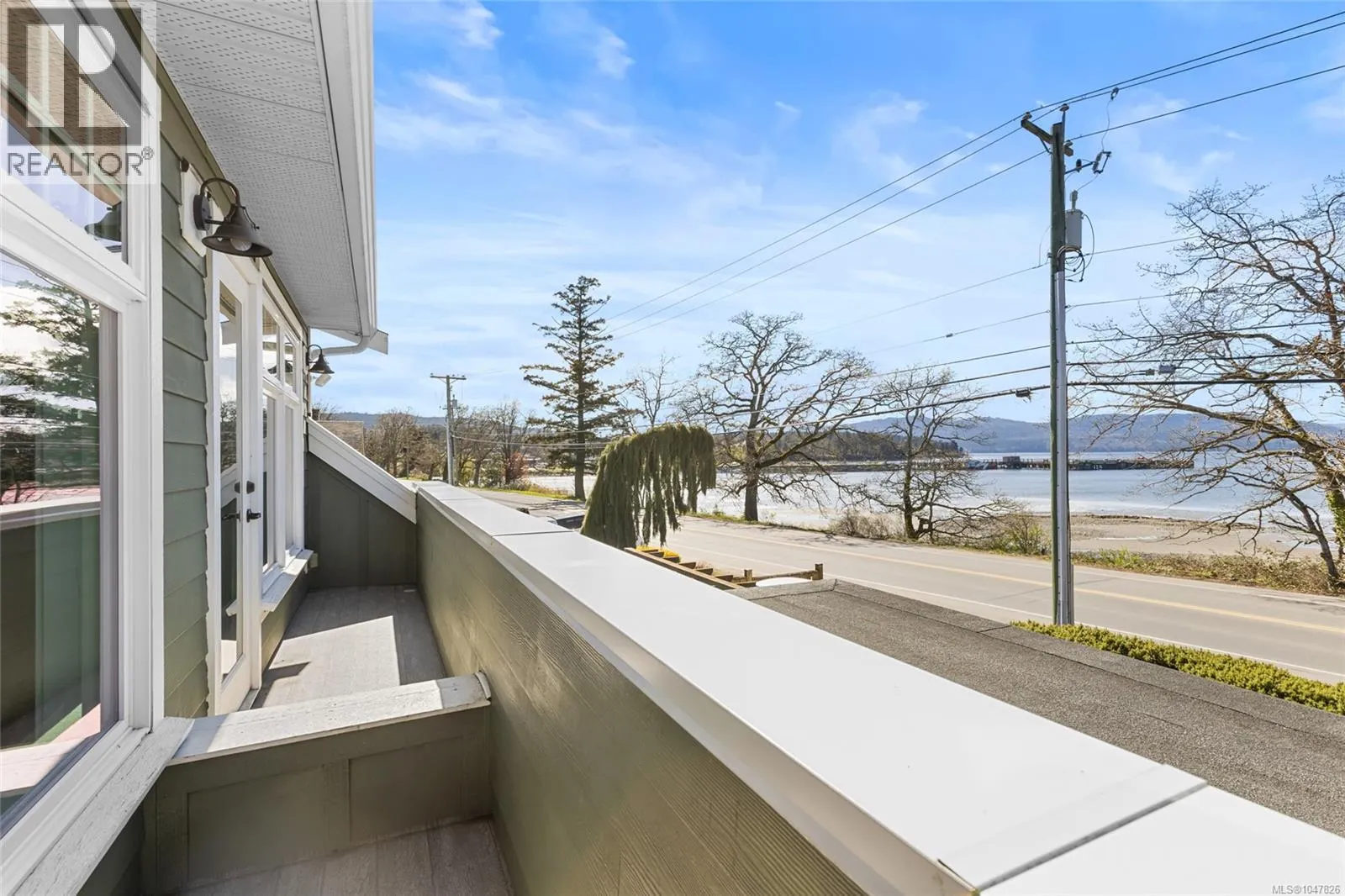 10117 West Saanich Rd
