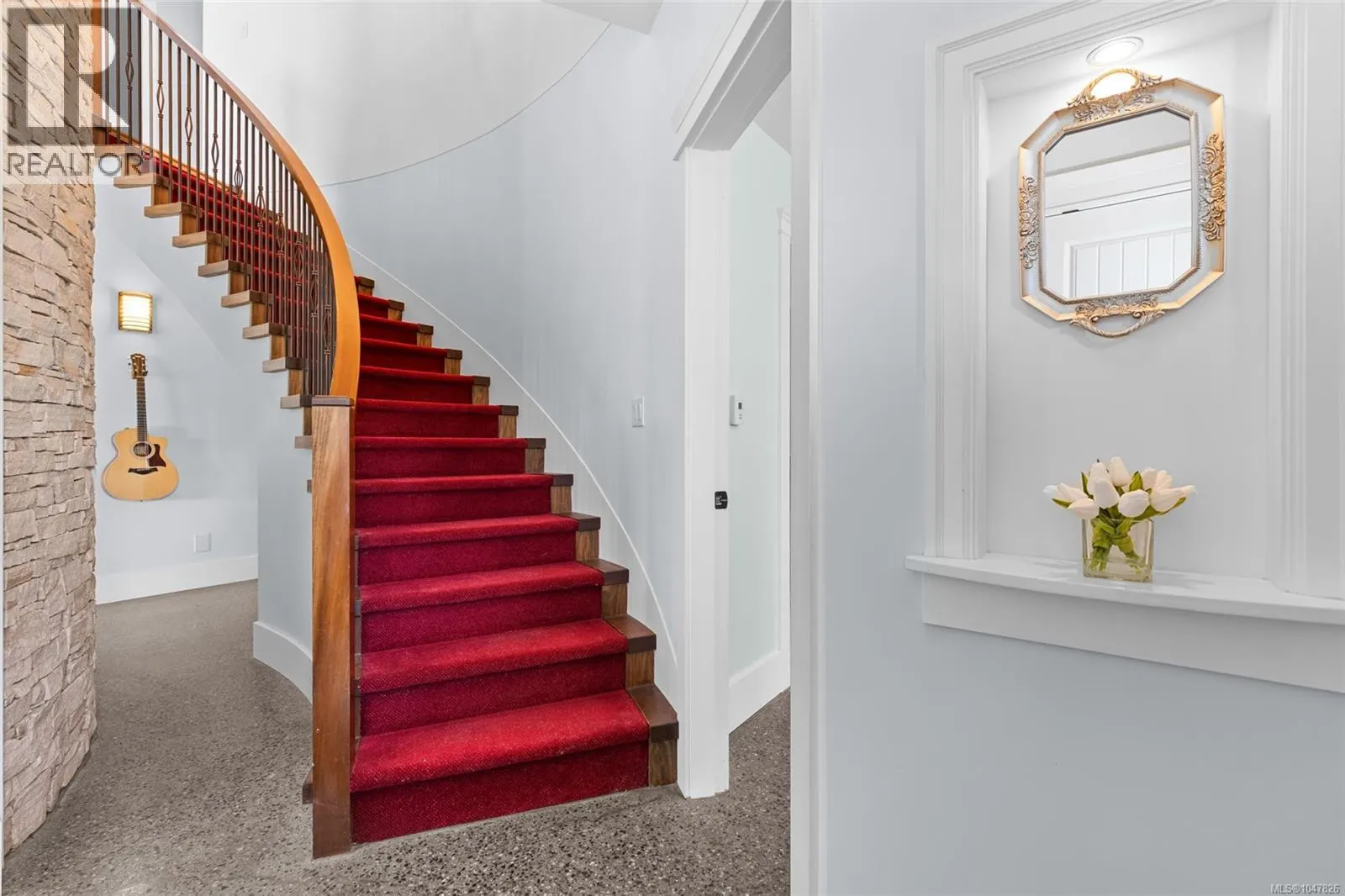 10117 West Saanich Rd